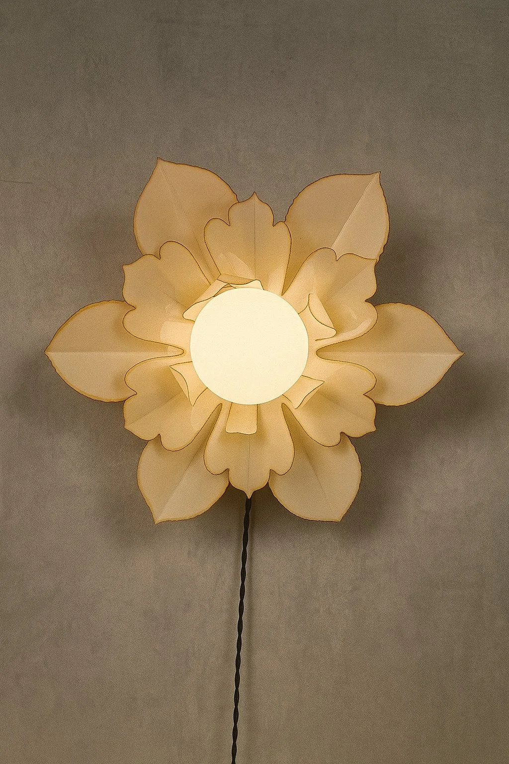 Flora Wallmount