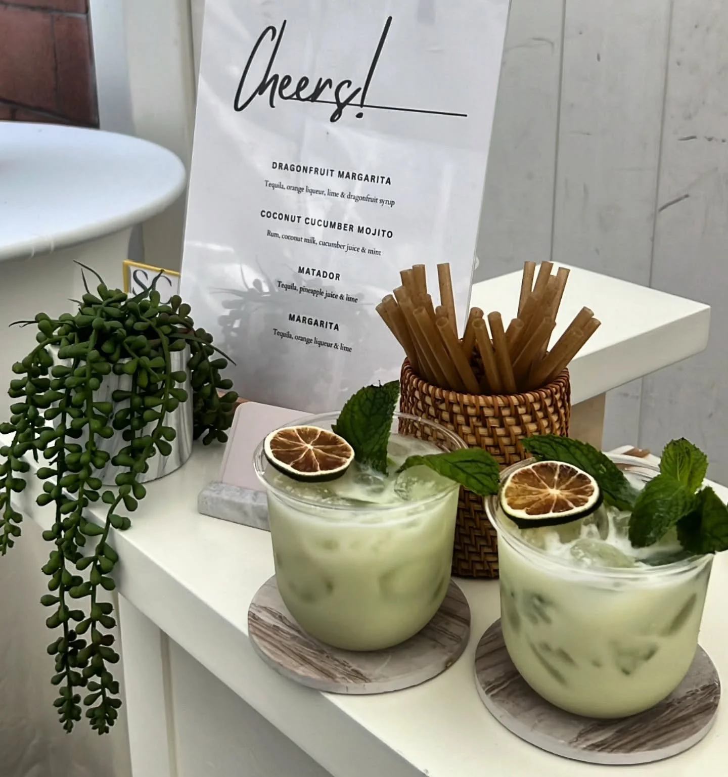 Just a reminder: Luxury bartending isn&rsquo;t just a pretty pour. We put alot of thought, time and love into our services 🌷

Here&rsquo;s part of what goes into every event we serve:
✔️ Curated cocktail menu
✔️ Fresh ingredients prepped/pressed jui
