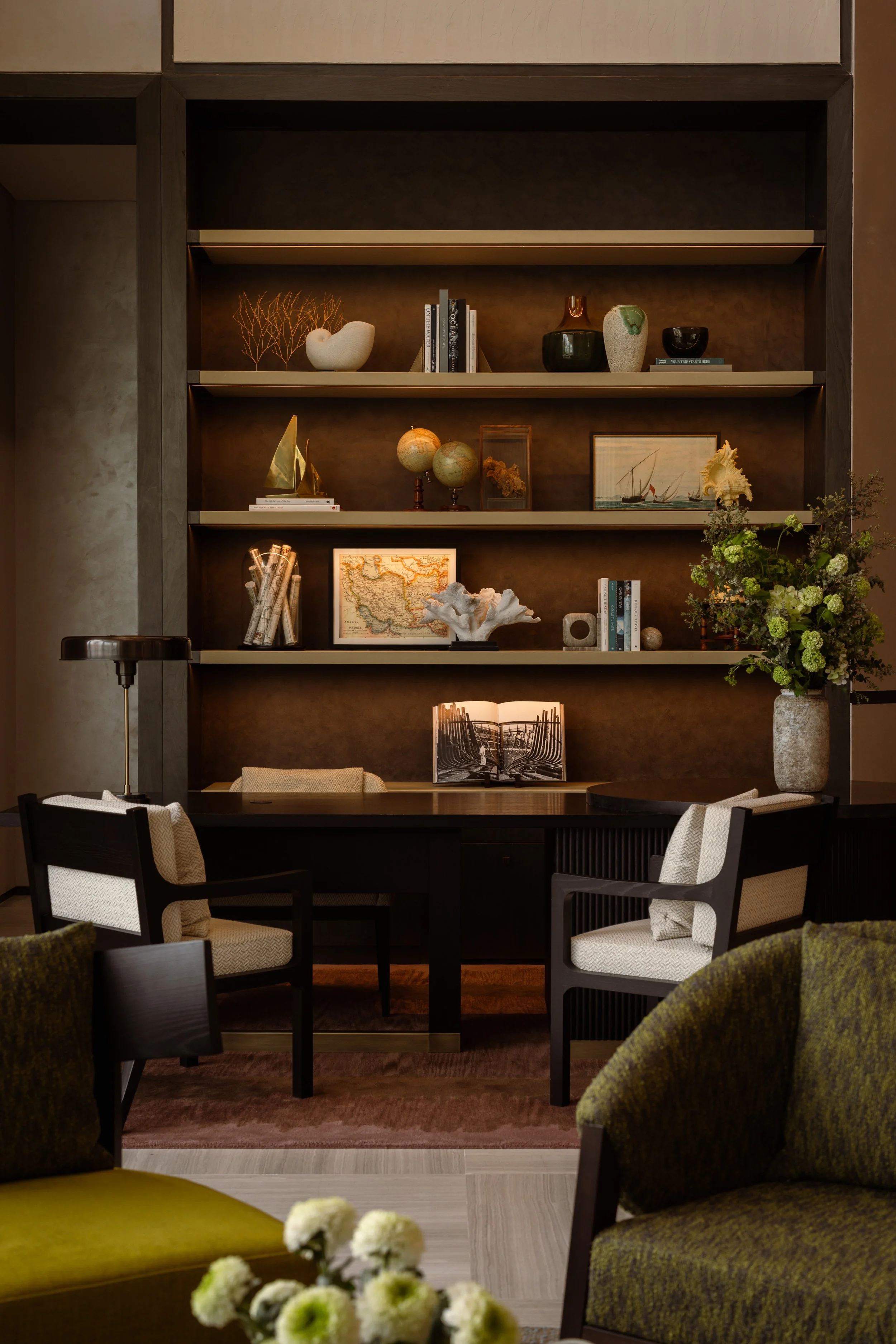 RWDHA_Facilities_PublicSpaces_Concierge_WhatTheFox-0018.jpg