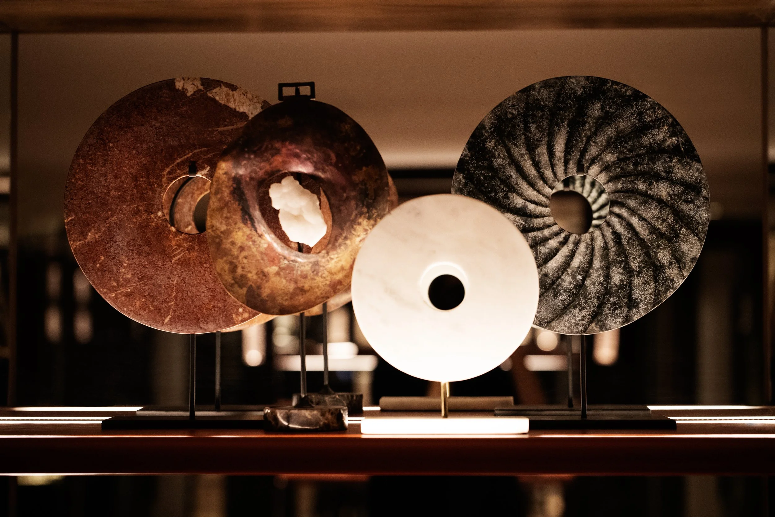 2021_RosewoodHK_DianeNittke_WhatTheFox-0814.jpg