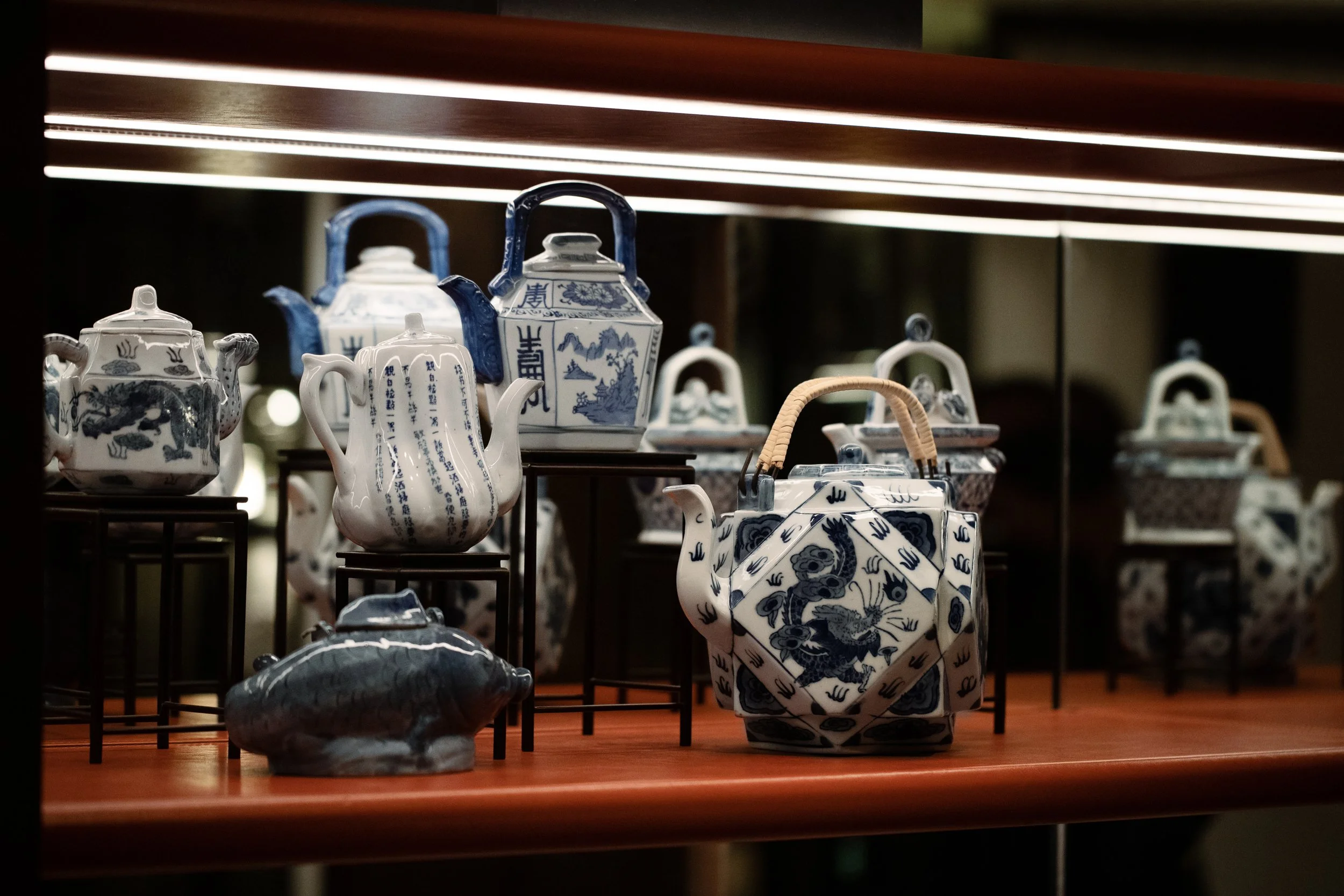 2021_RosewoodHK_DianeNittke_WhatTheFox-0750.jpg