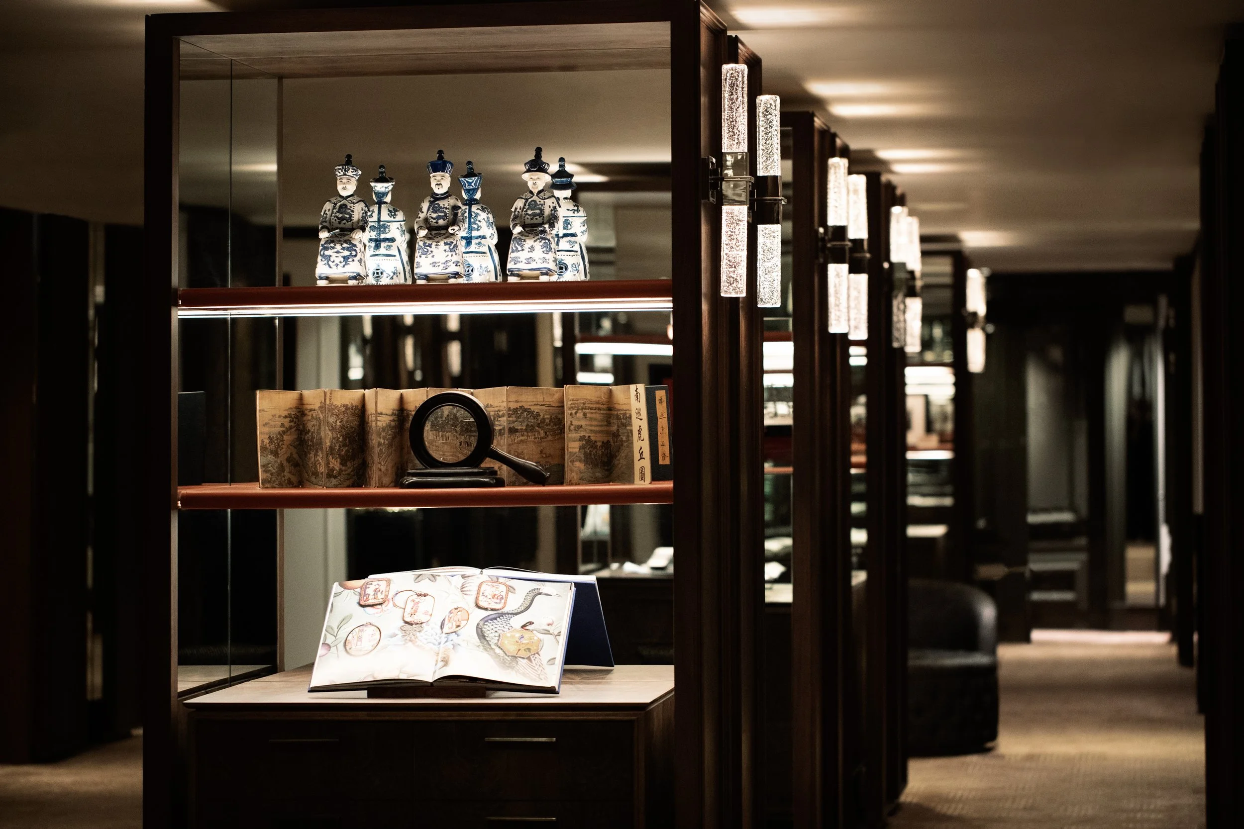 2021_RosewoodHK_DianeNittke_WhatTheFox-0798.jpg