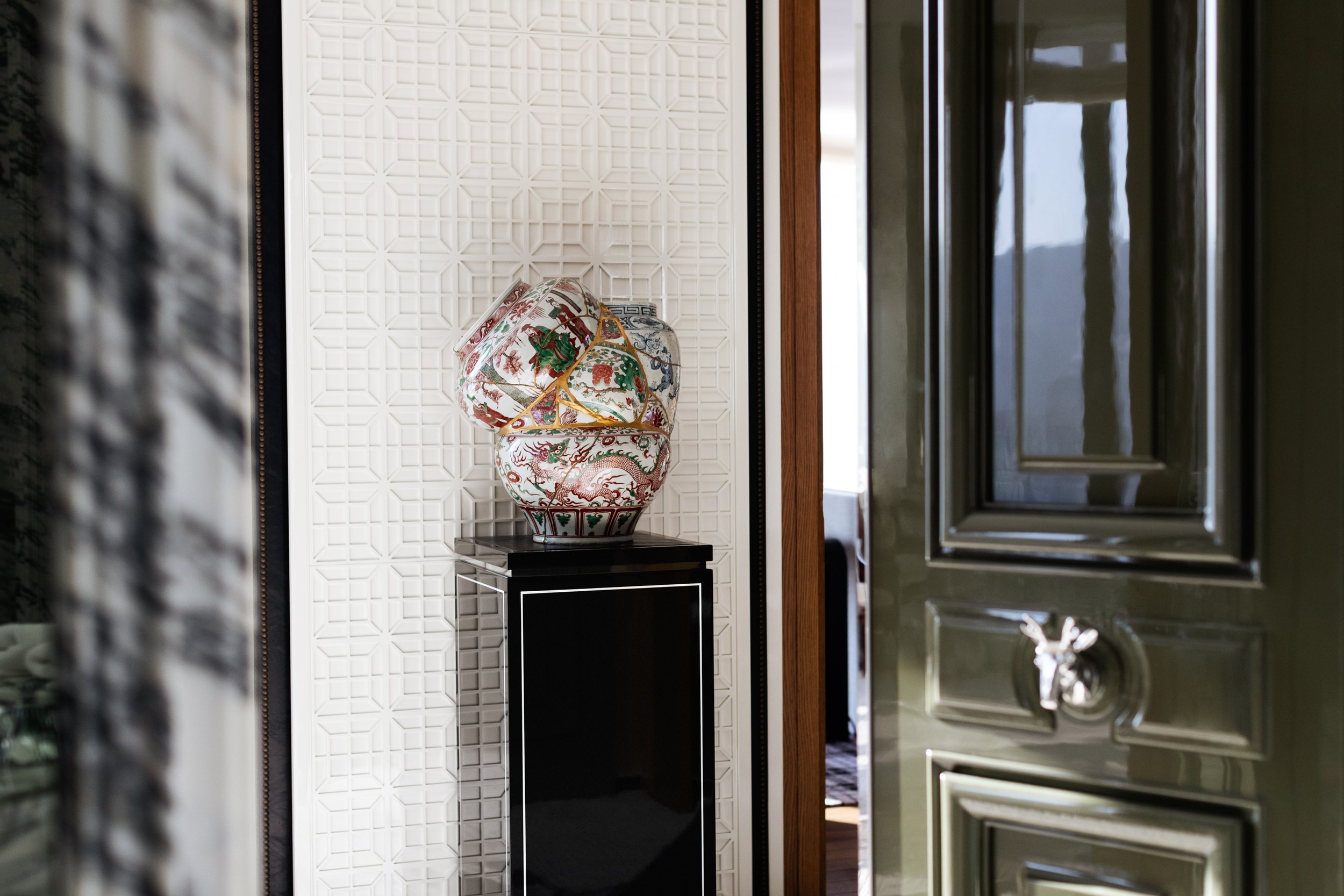2021_RosewoodHK_DianeNittke_WhatTheFox-0744.jpg