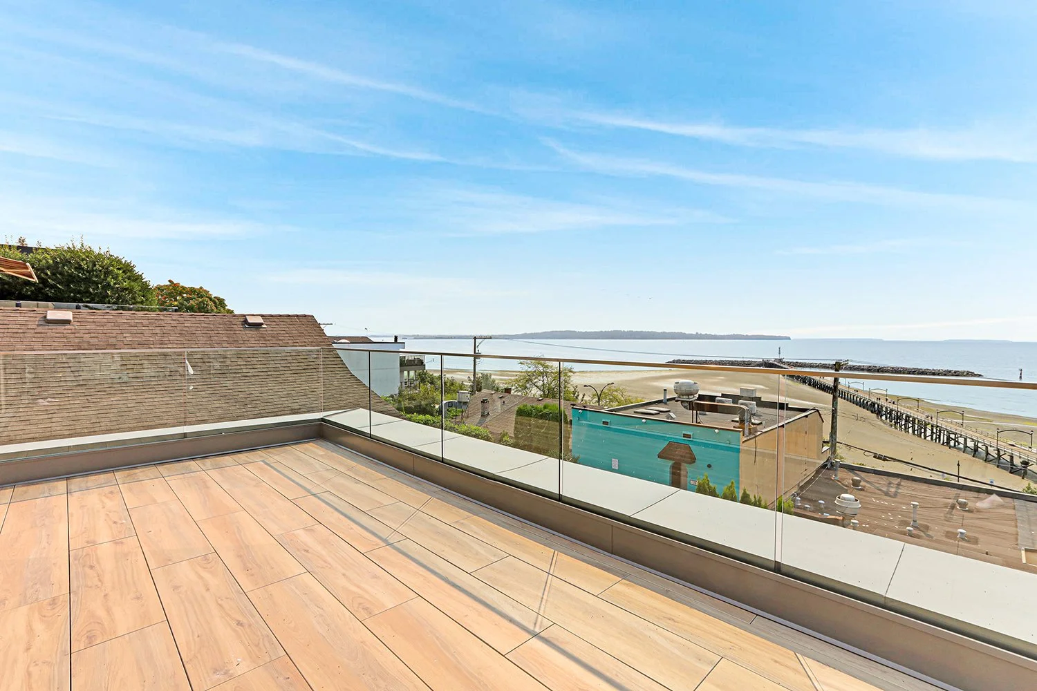 Custom luxury home built by Moscone Developments in White Rock and Surrey, BC.jpg