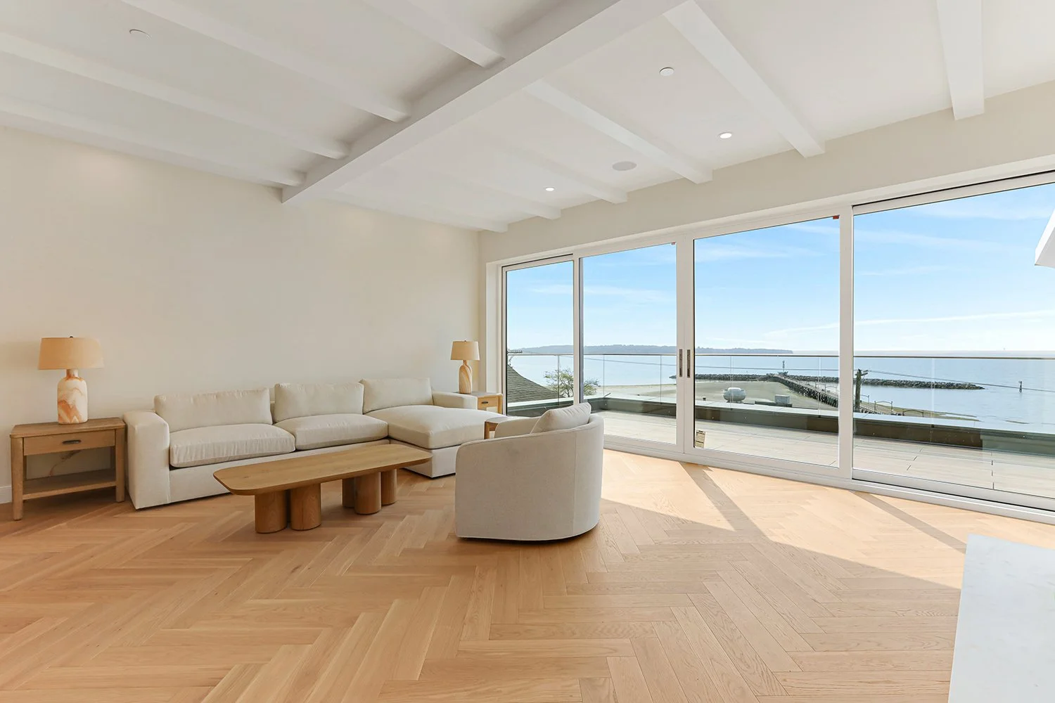 Custom luxury home built by Moscone Developments in White Rock and Surrey, BC.jpg