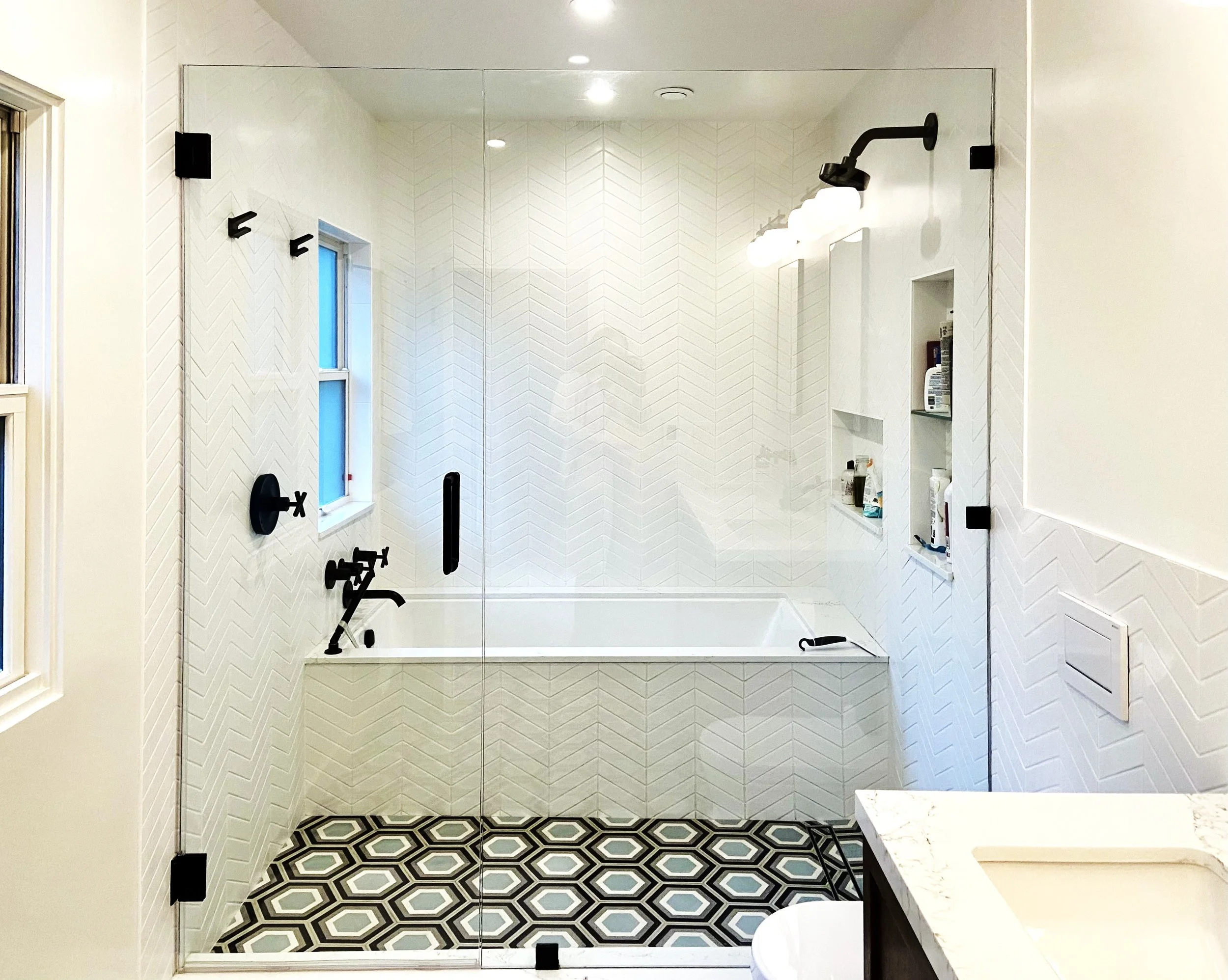 Beverly Glen - Image 04.jpeg