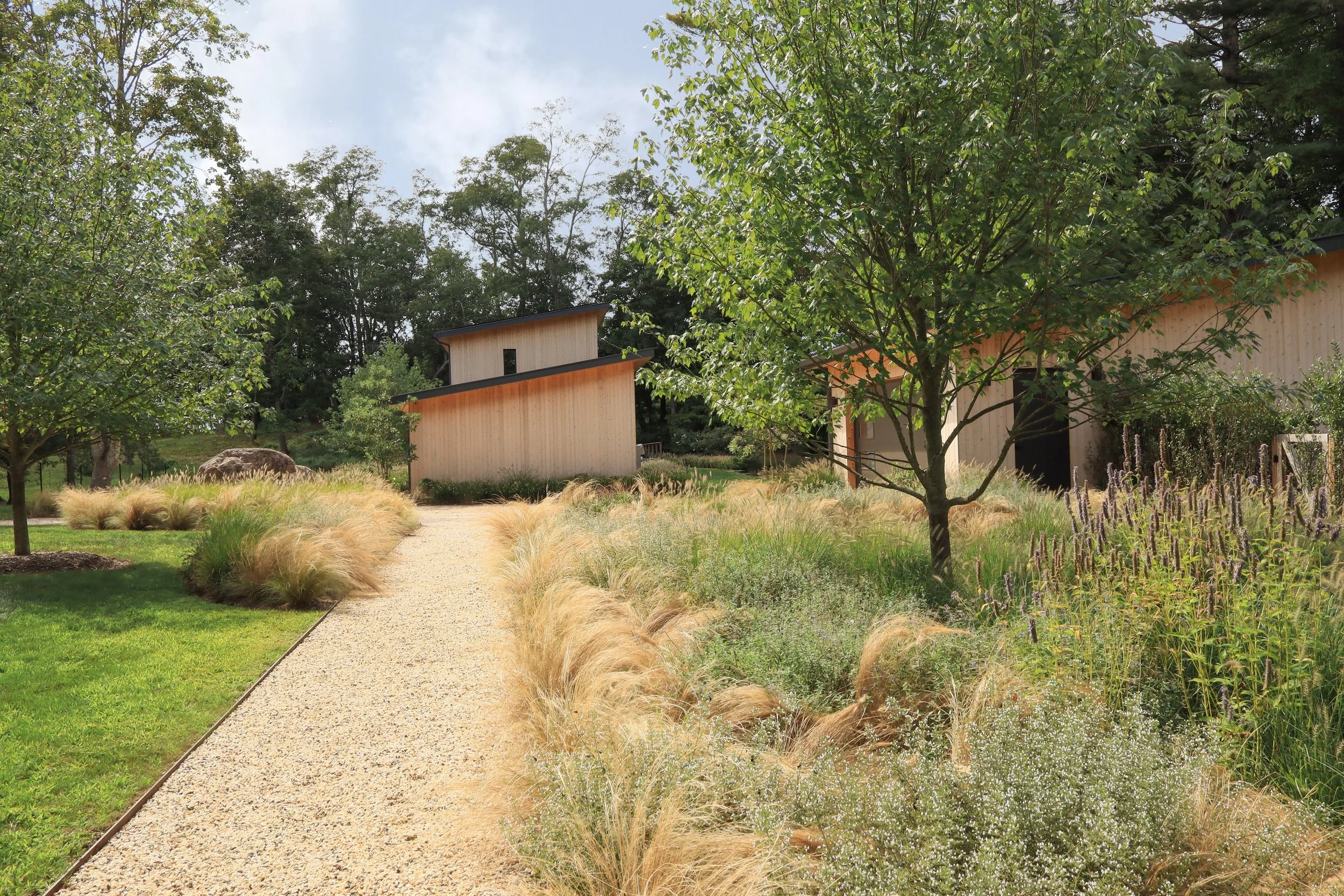 Gravel Path 04.jpg