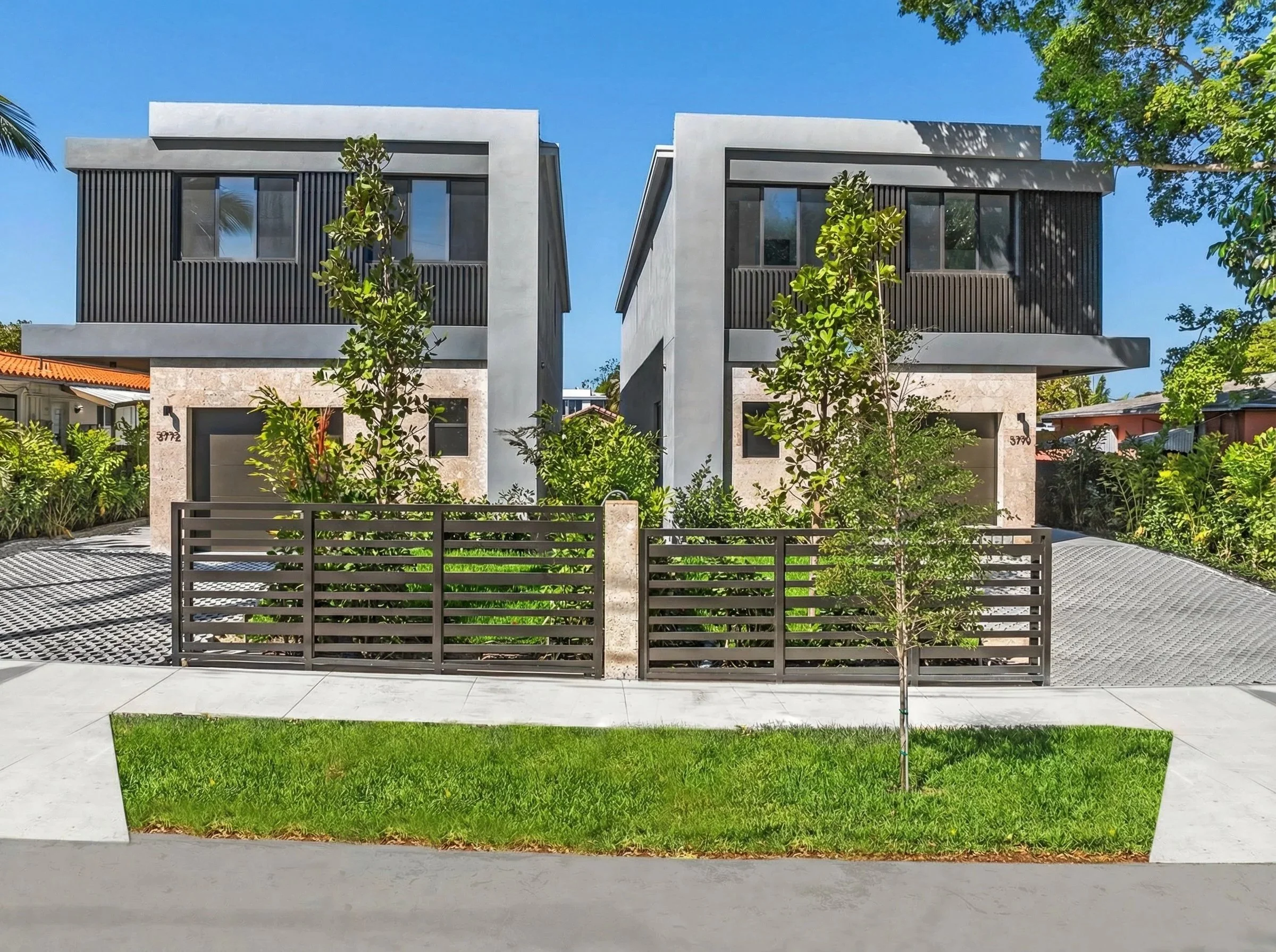 2770/2772 SW 32nd Court Townhomes