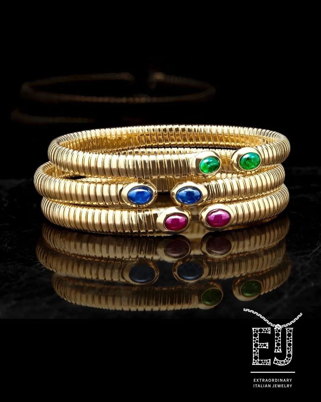 Gold, color, repeat...