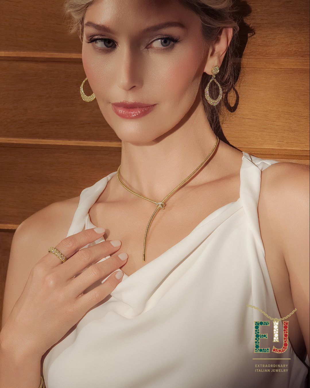 A sophisticated expression of Italian artistry.⁠
⁠
Distinctive silhouettes, precision diamond setting, and an appreciation for every sculptural detail.⁠
⁠
Italian jewelry design transforms precious metal into something far more personal: A confidence