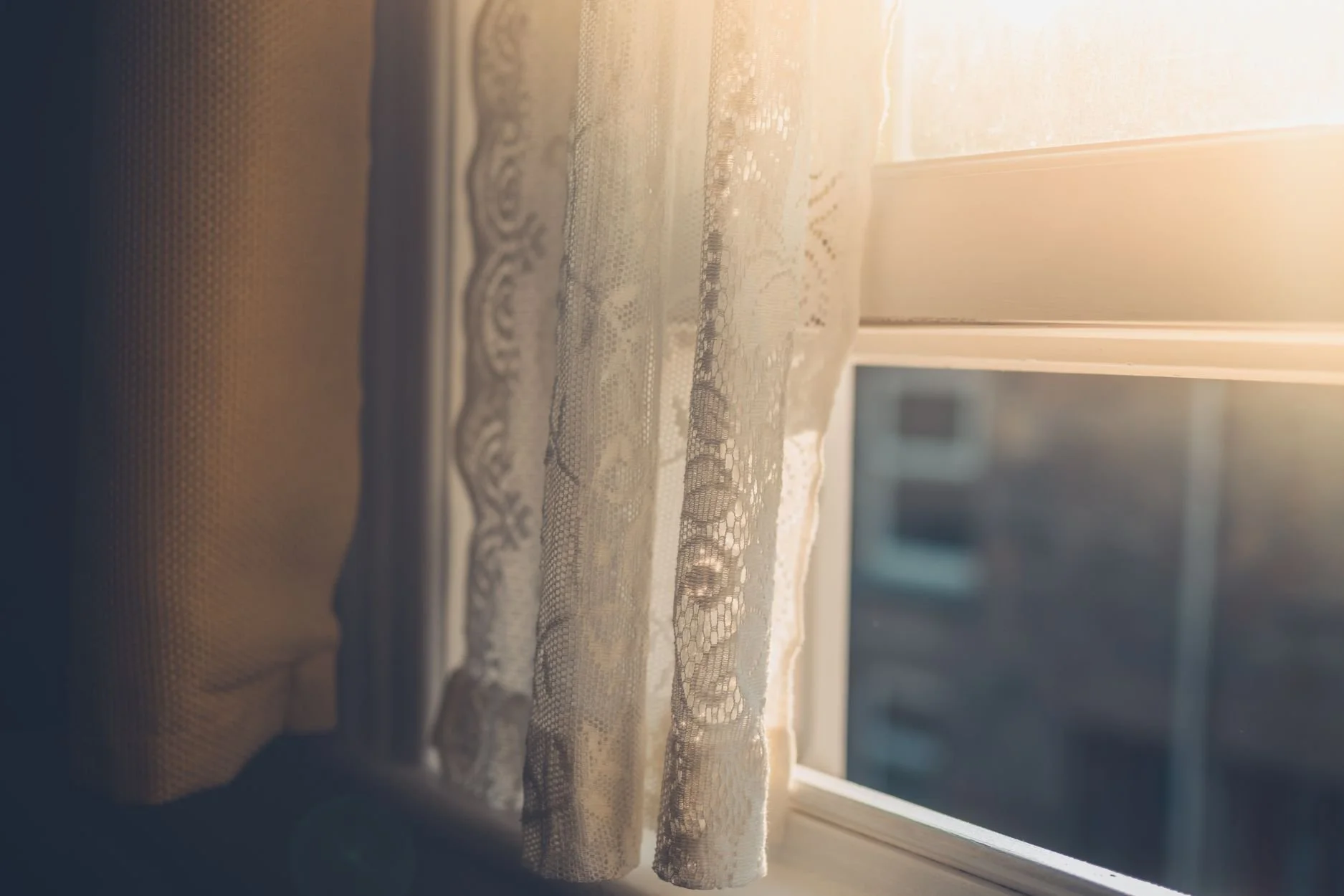 Open windows to illustrate the power of OCD Therapy in Toronto