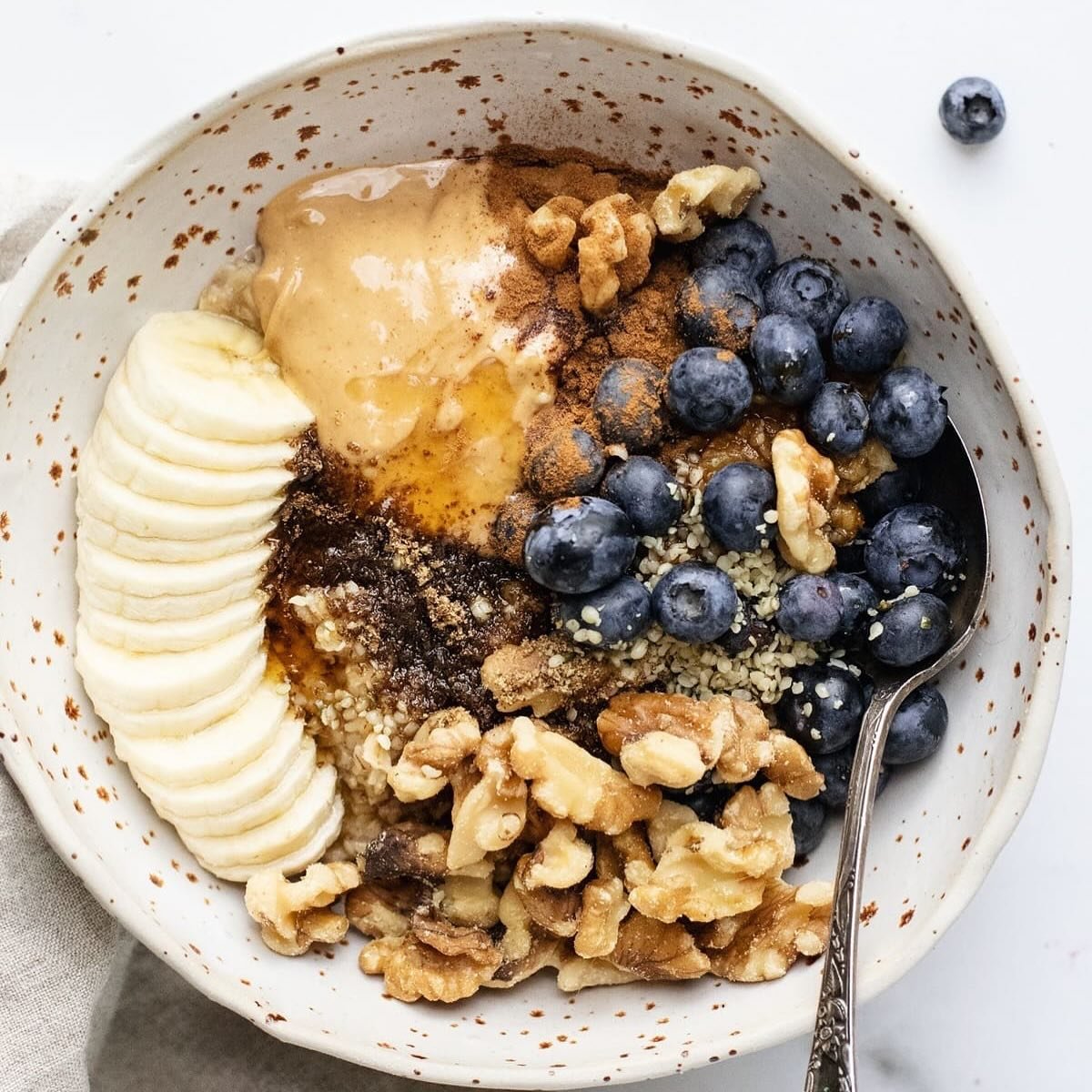 ✨What&rsquo;s in your oatmeal this morning?✨

At Revive, we&rsquo;re serving up warm, nourishing bowls made with organic steel-cut oats and topped your way&mdash;from antioxidant-rich berries and super seeds to creamy nut butters and a touch of maple