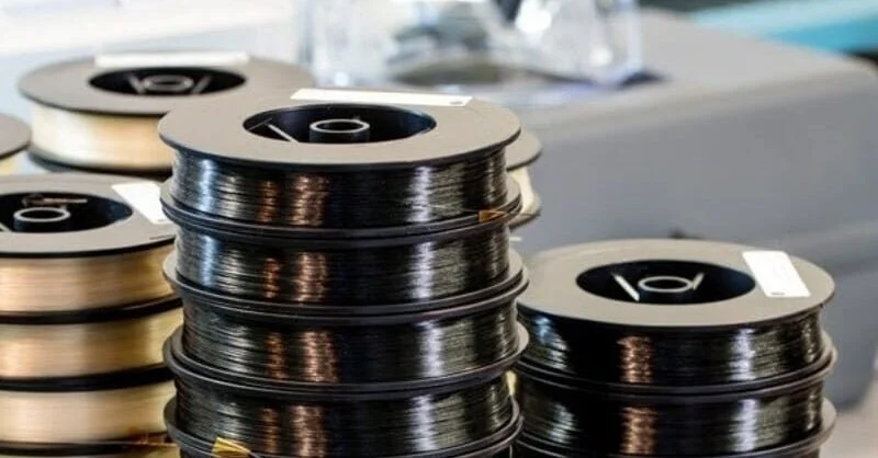 Materiales avanzados en impresión 3D: cuándo innovar y cuándo estandarizar