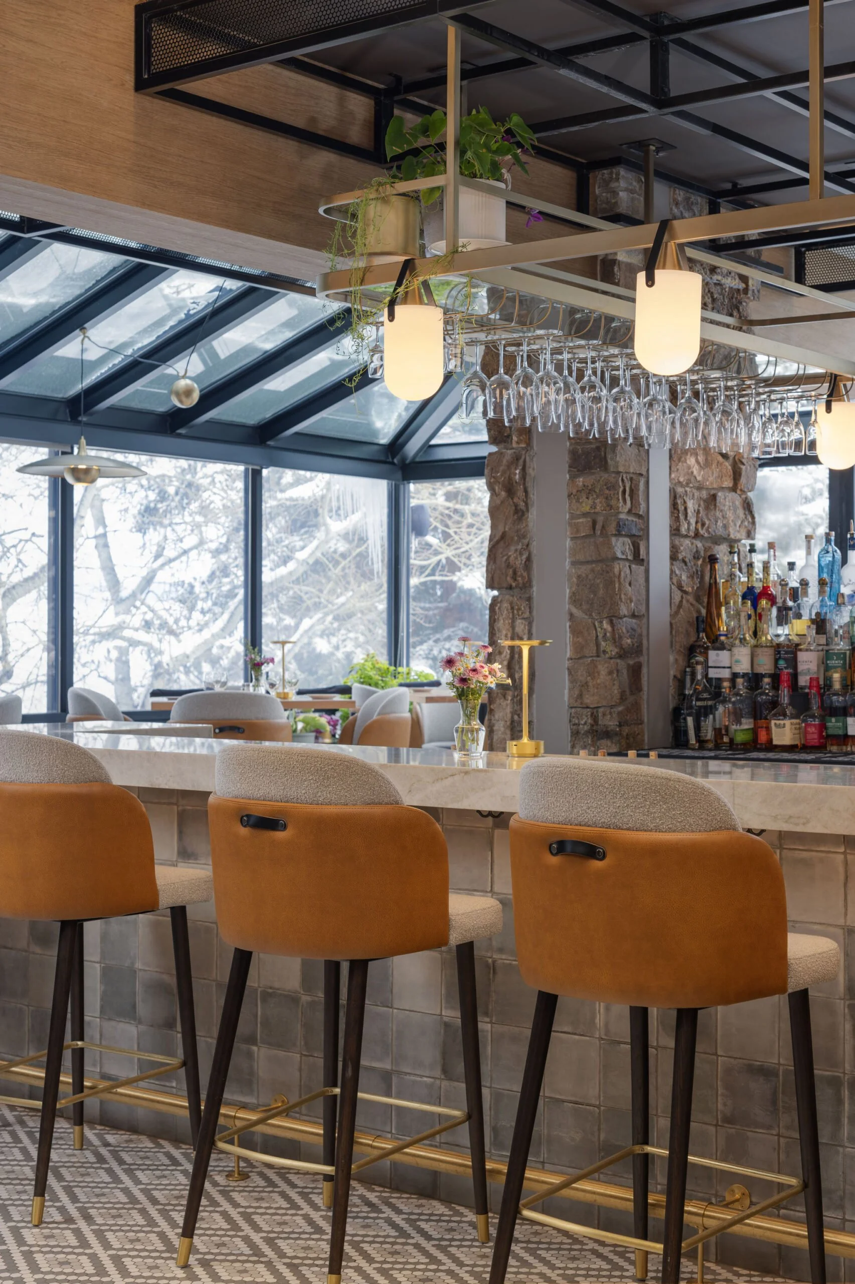 2025-StonebridgeInnSnowmass-Studio10Design-KylaChambersPhotography-12-scaled.jpg