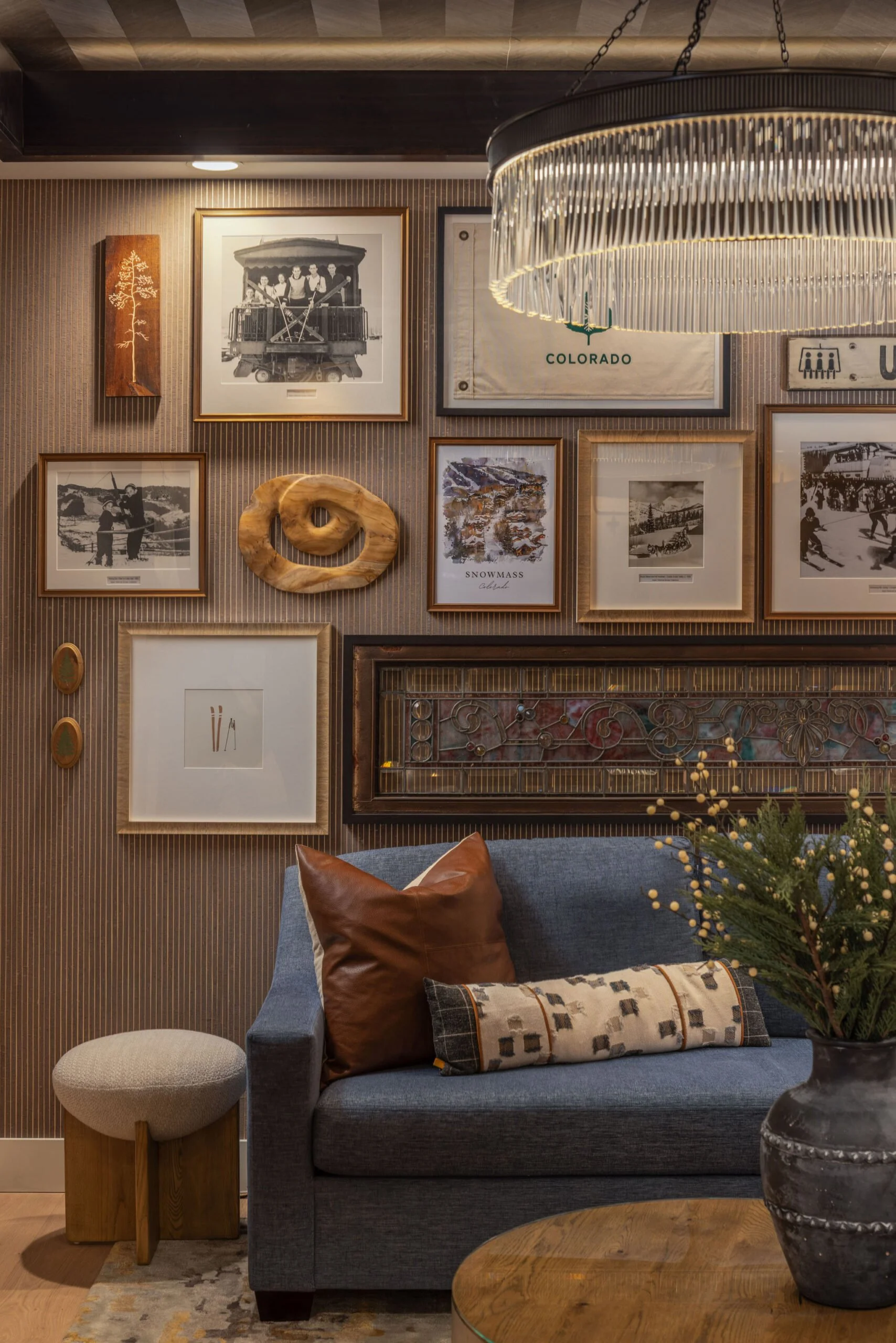 2025-StonebridgeInnSnowmass-Studio10Design-KylaChambersPhotography-21-scaled.jpg