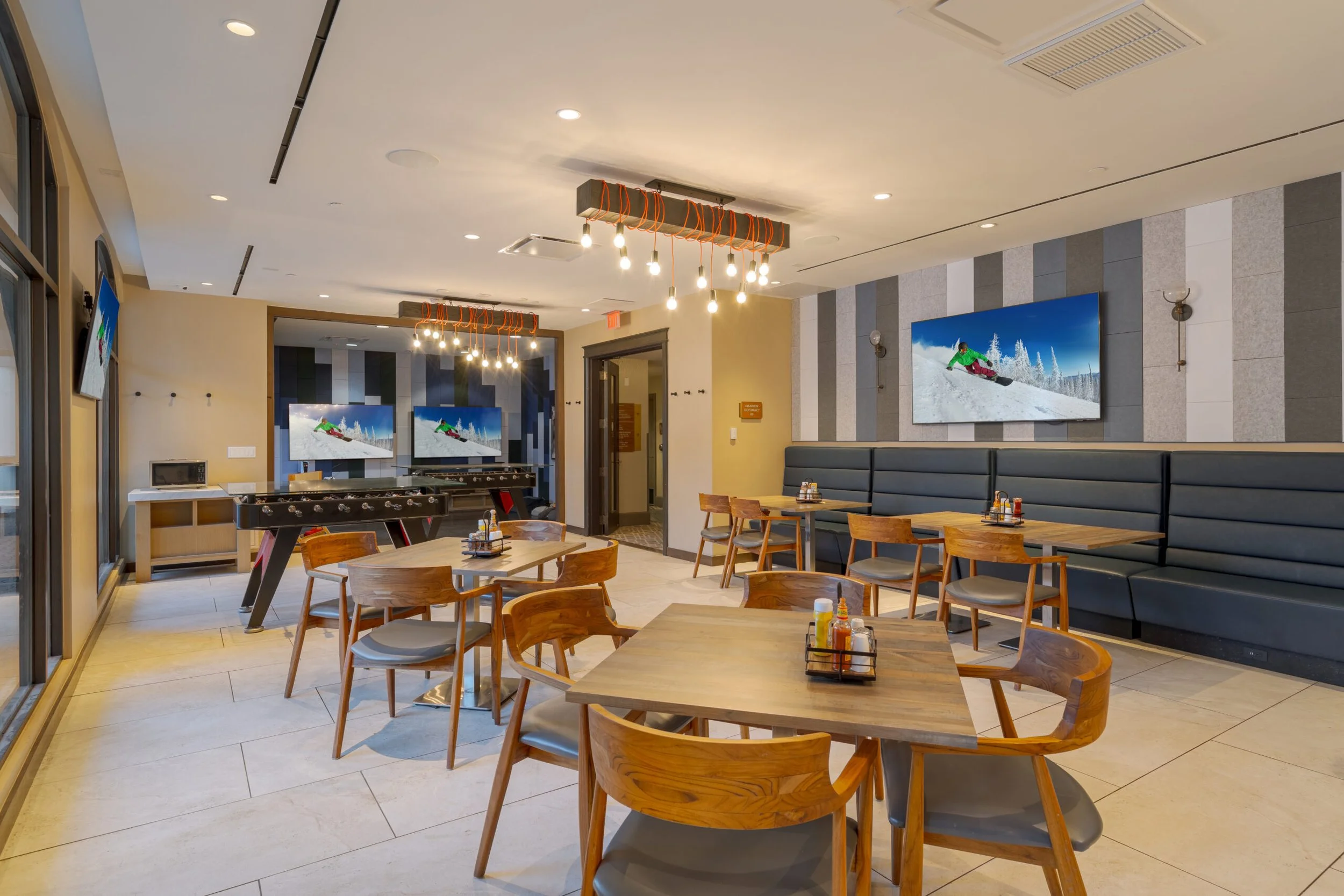 Grand-Hyatt-cafe-7-of-7-scaled.jpg