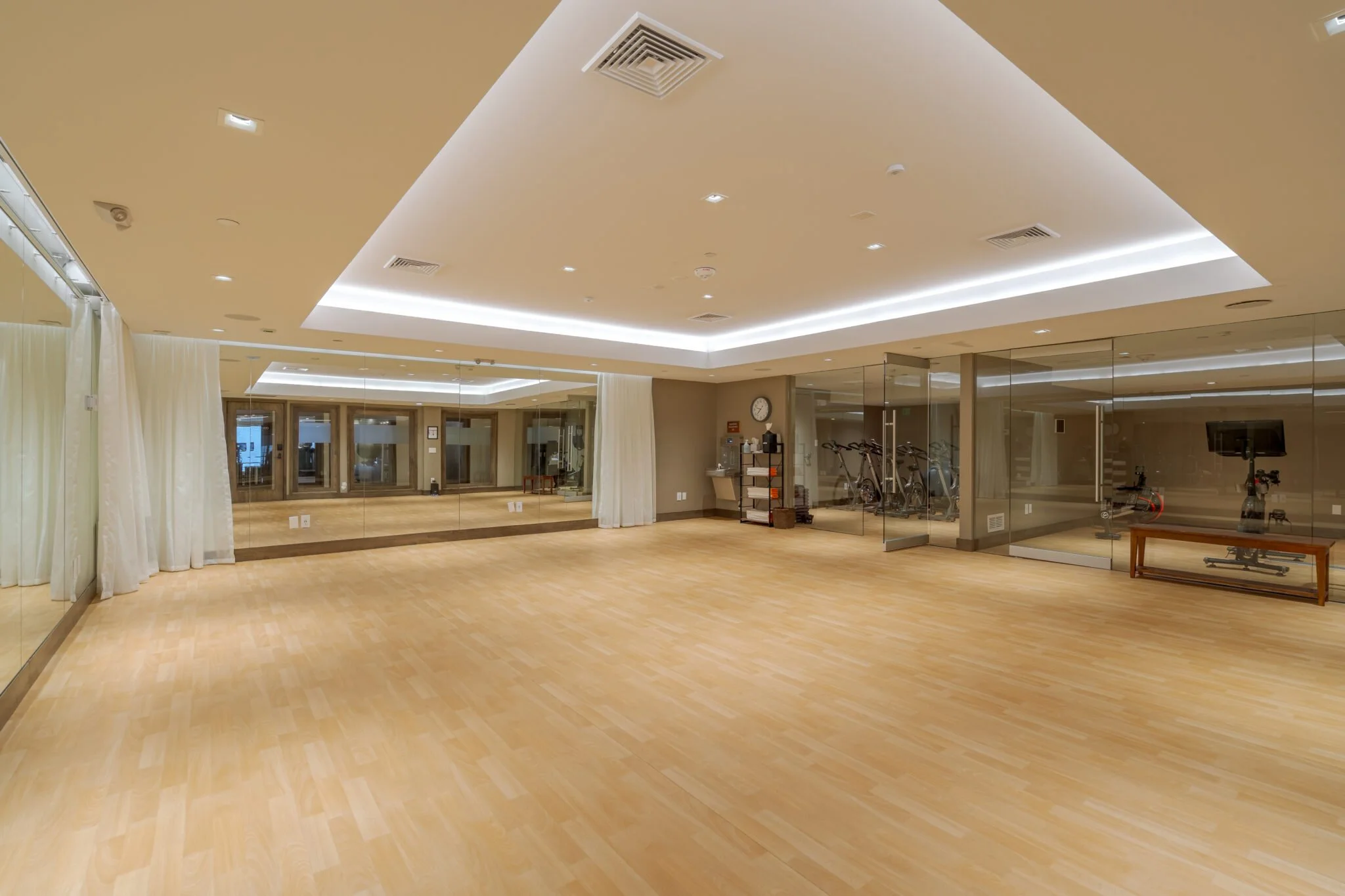 Grand-Hyatt-fitness-5-of-6-2048x1365.jpg