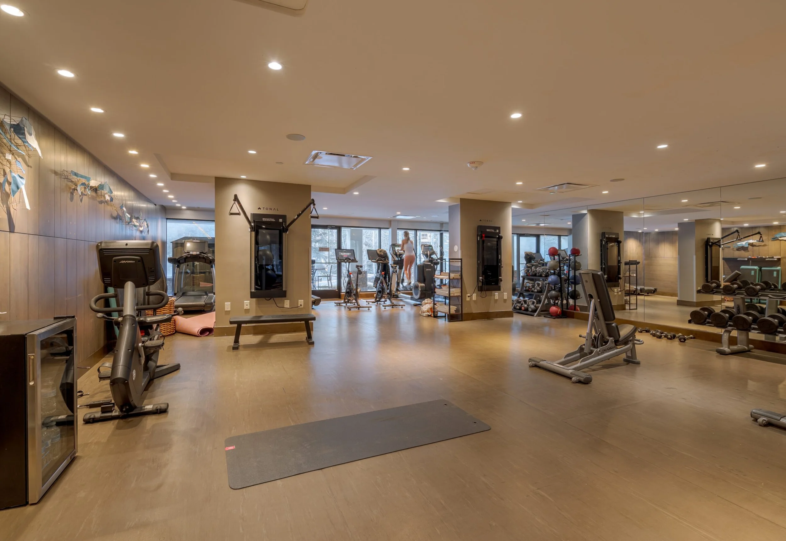 Grand-Hyatt-fitness-3-of-6-scaled.jpg