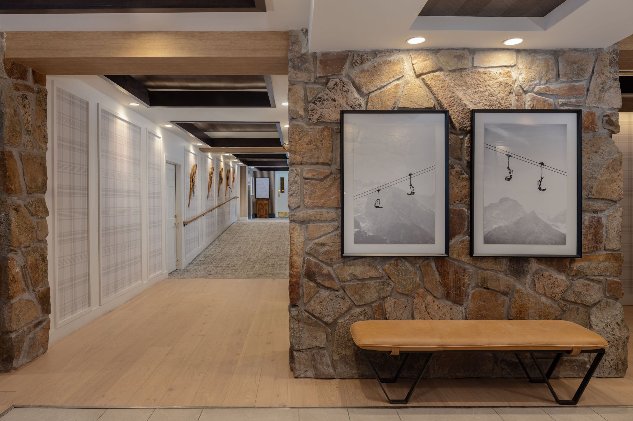 2025-StonebridgeInnSnowmass-Studio10Design-KylaChambersPhotography-19.jpg