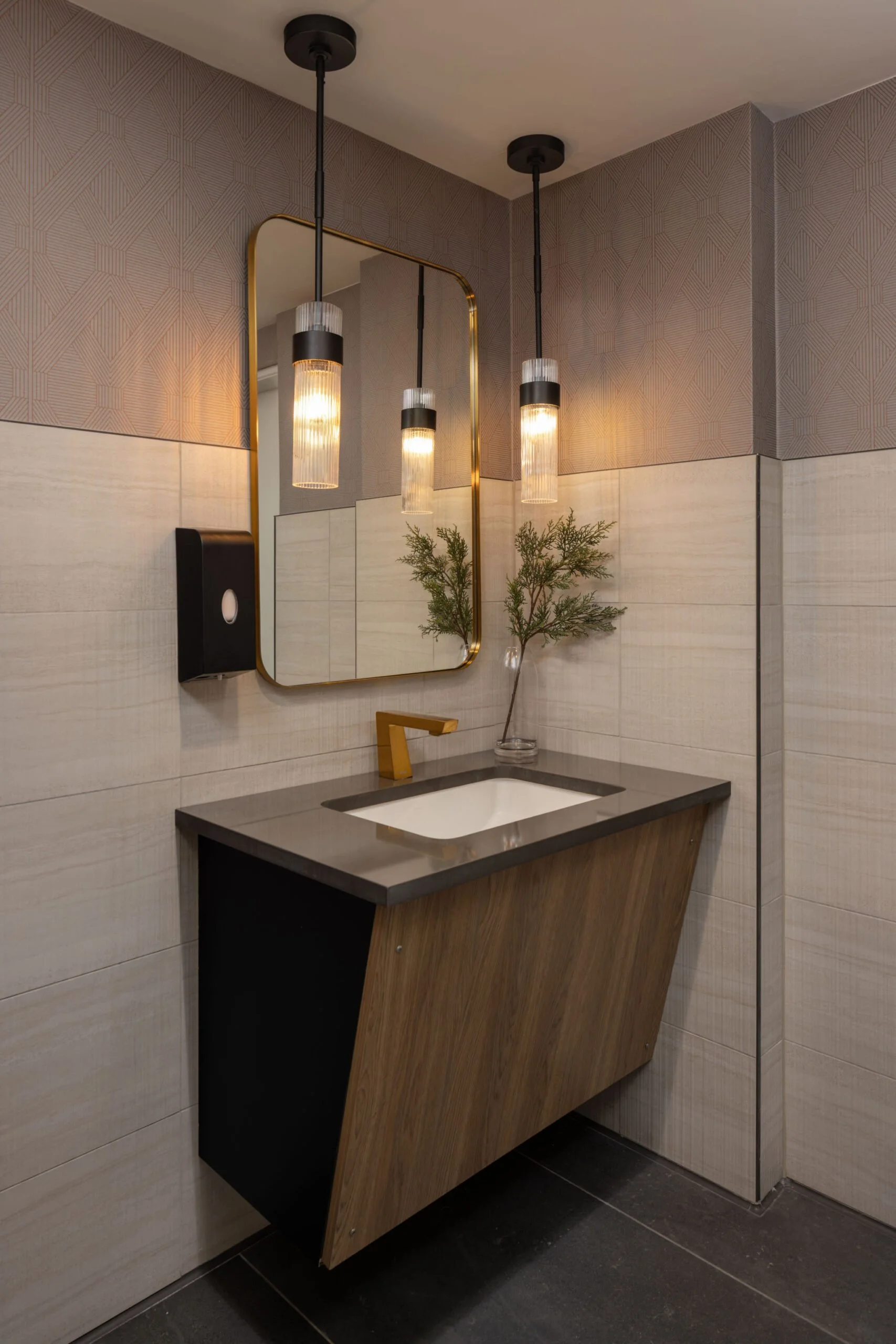 2025-StonebridgeInnSnowmass-Studio10Design-KylaChambersPhotography-16-scaled.jpg