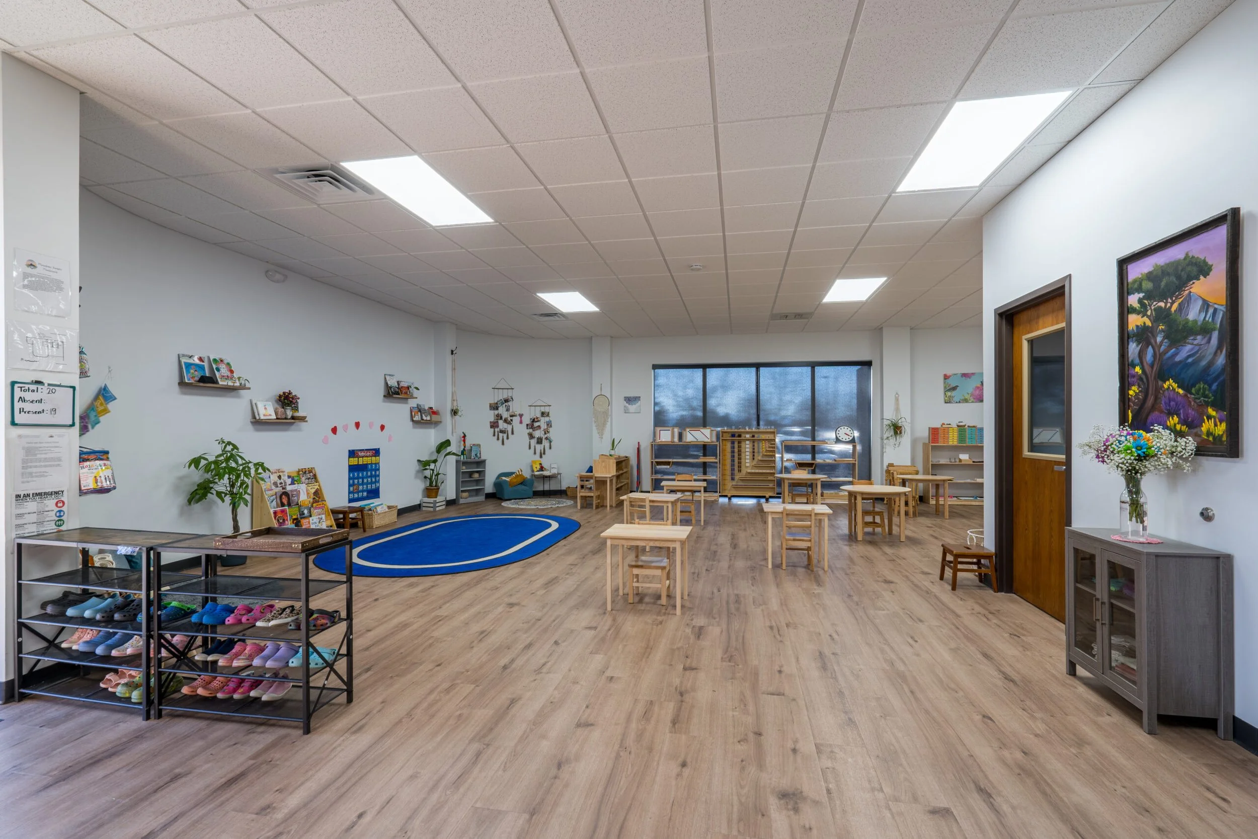 Montessori-Atlas-8-of-14-scaled.jpg