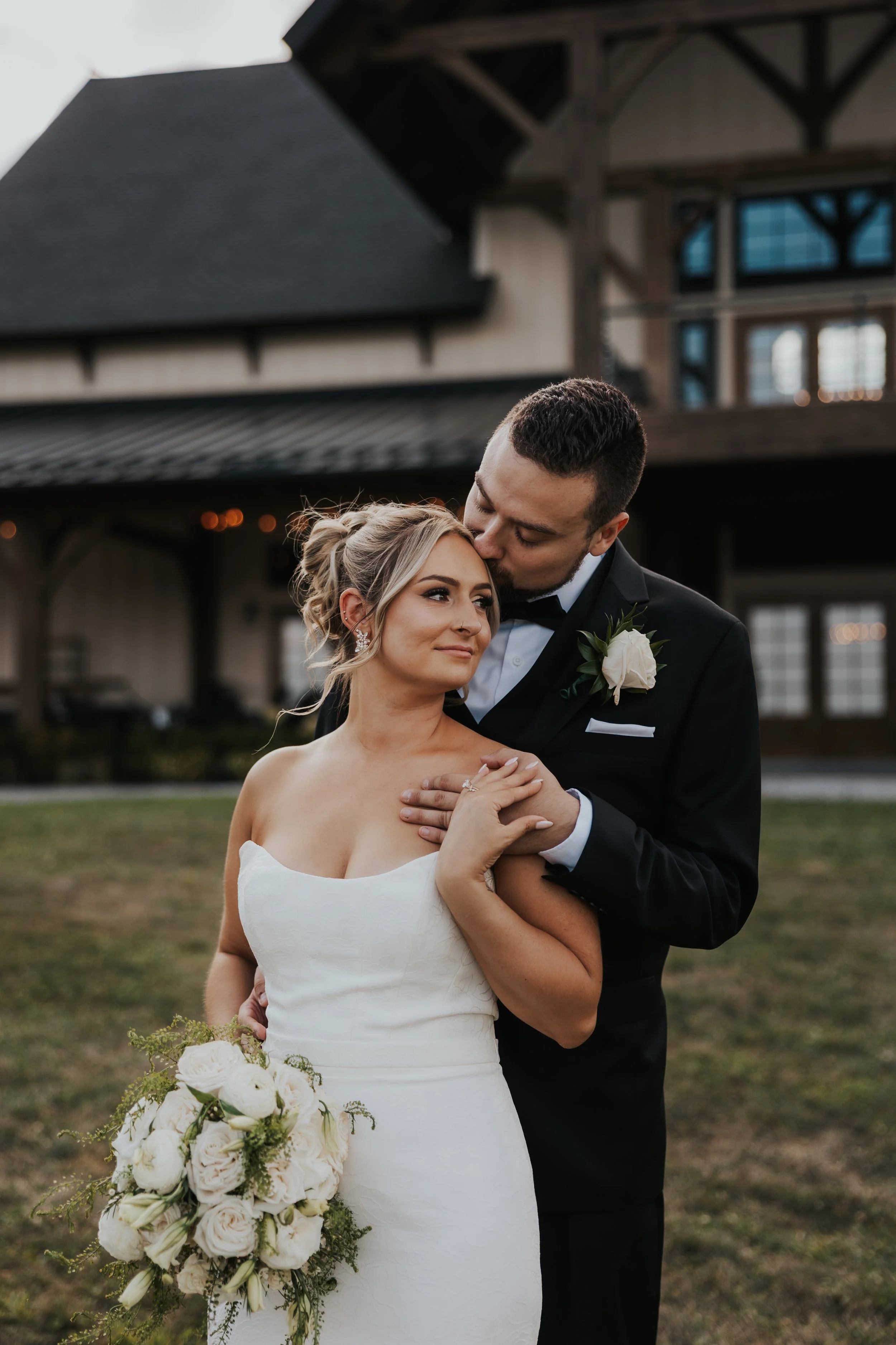 Emily&Cameron_Sneaks-52.jpg