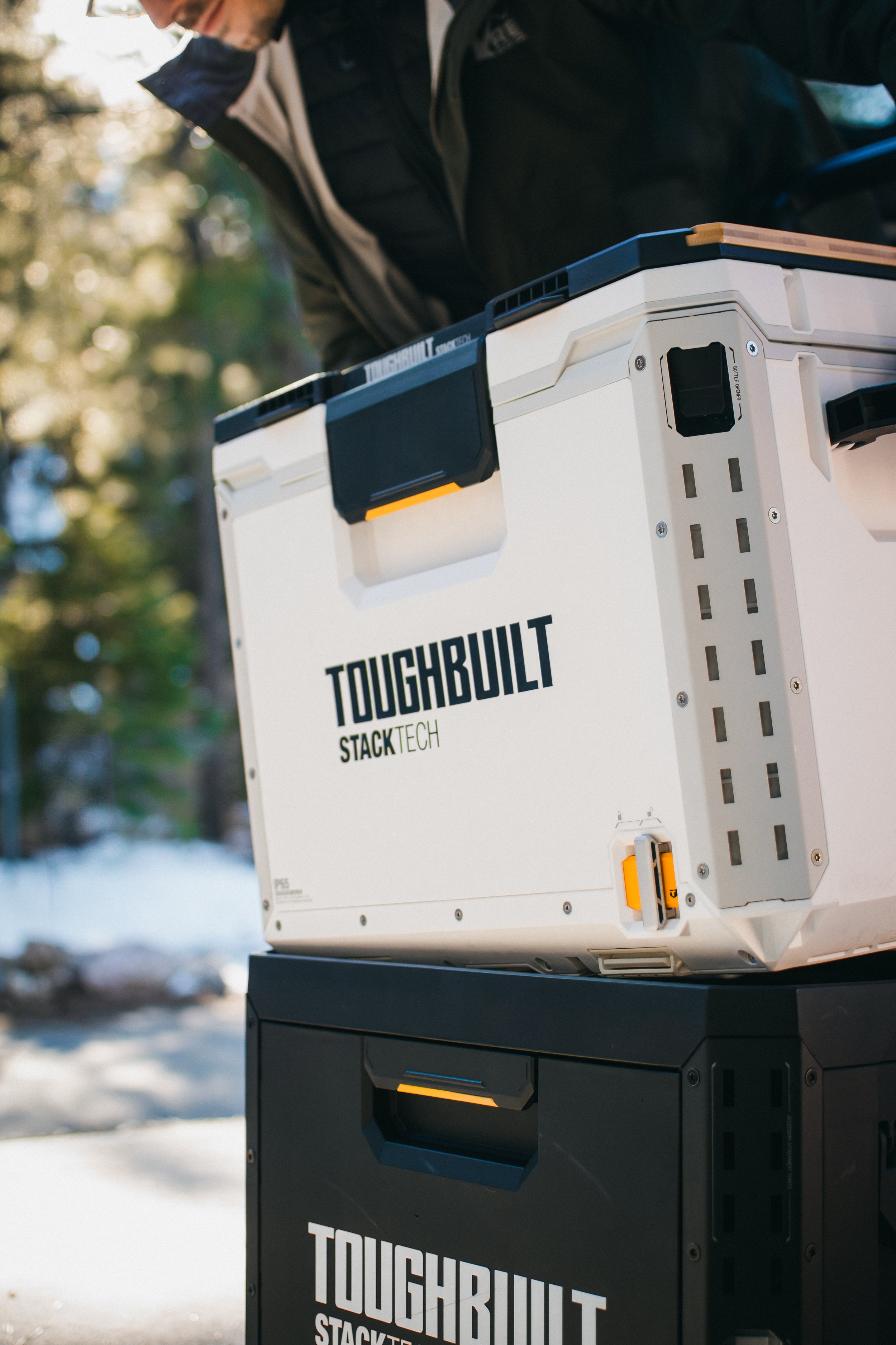StackTech Cooler Big Bear 8.jpg