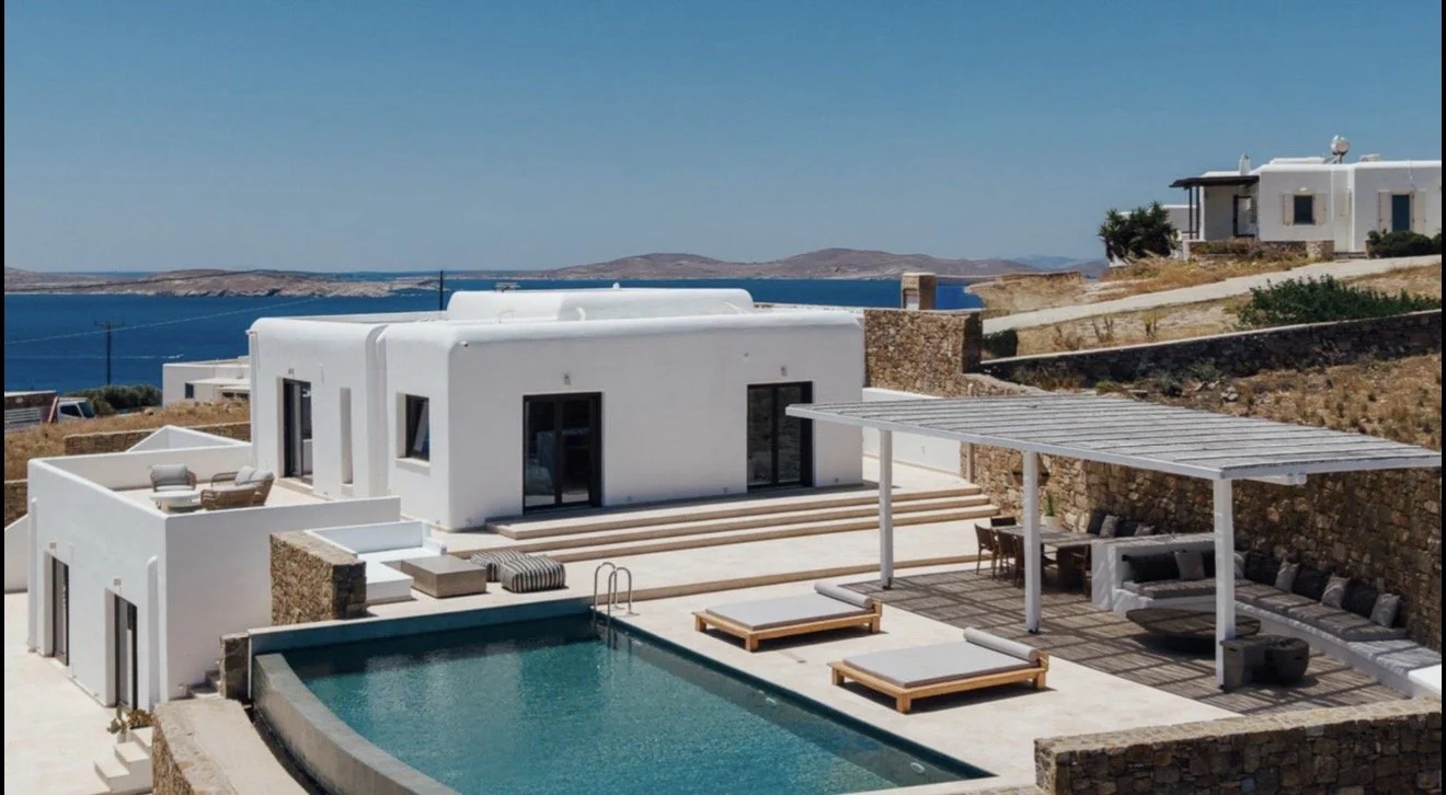 Luxury Mykonos villa with infinity pool and sea views