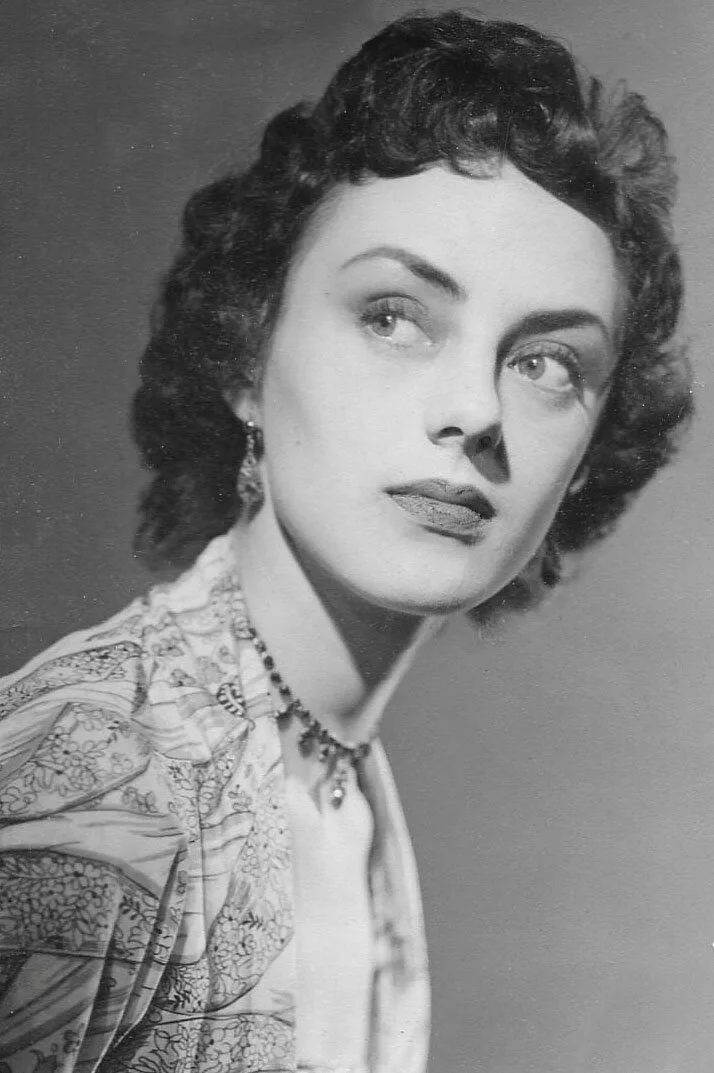 Valerie circa 1950 - touched up.jpg