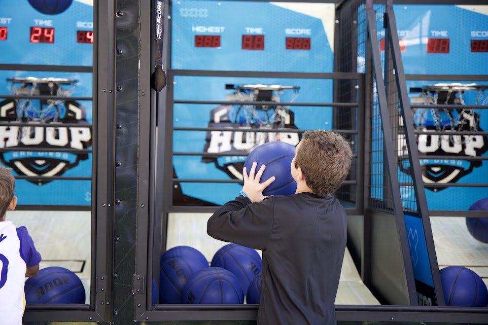 Jumpstart 2026 Fun with Hoop Atlanta: Arcade Basketball for Your January Events