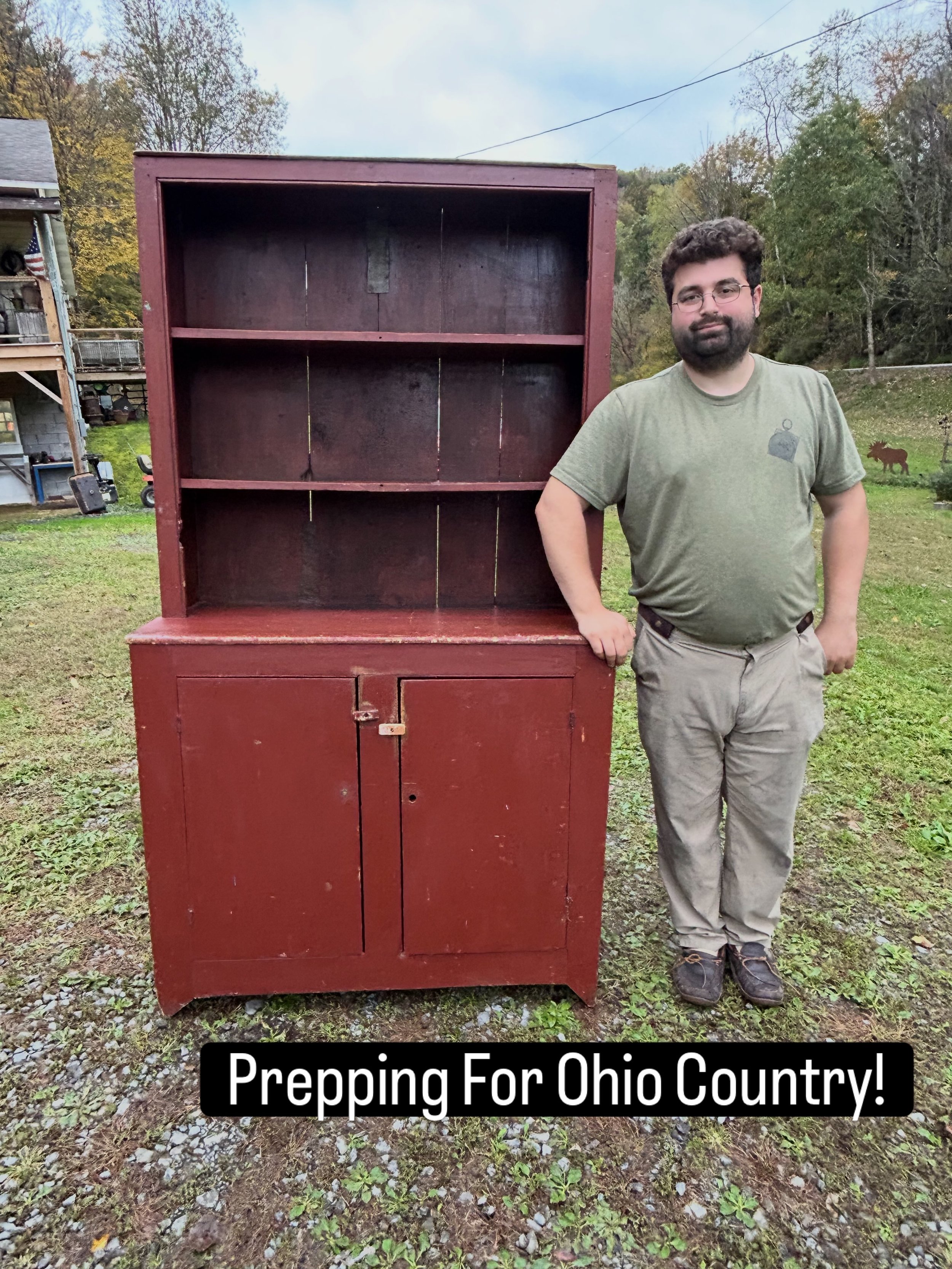 Getting prepped for another Ohio trip, bringing goodies to the @ohiocountryantiquesshow this Saturday including new finds from around Virginia, West Virginia, Maryland, and of course the greater New England area!

#primitives #antiques #ohiocountry #