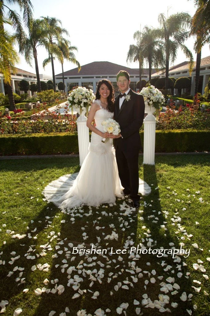 Nathaniel & Lee Lee's Simply Sweet Wedding...
