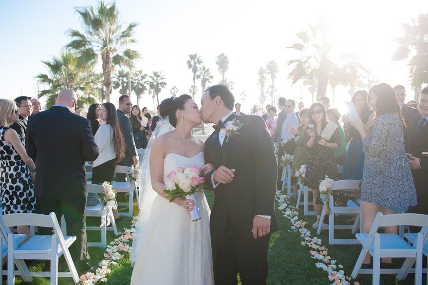 Irene & Tony's Sweet Seaside Wedding