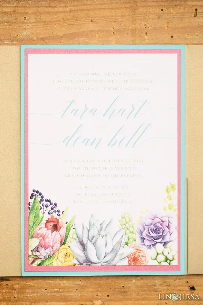 succulent-floral-wedding-invitation