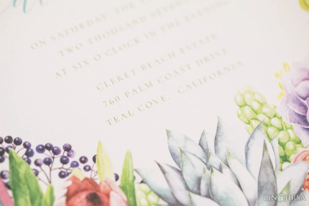 succulent-floral-wedding-invitation