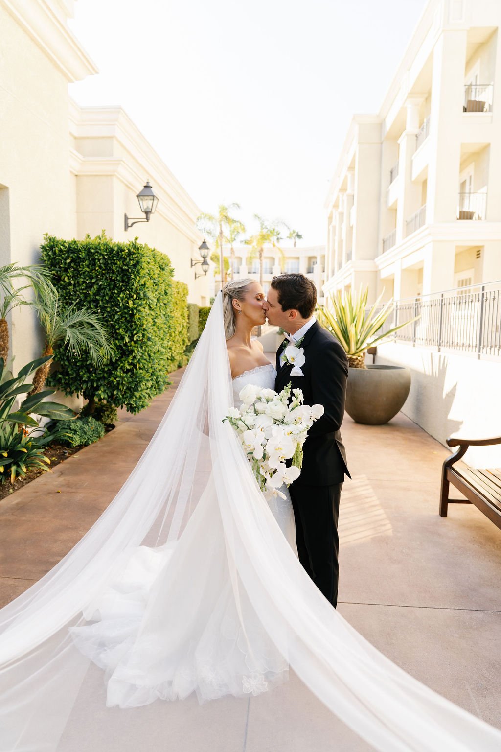 balboa-bay-resort-wedding-planner
