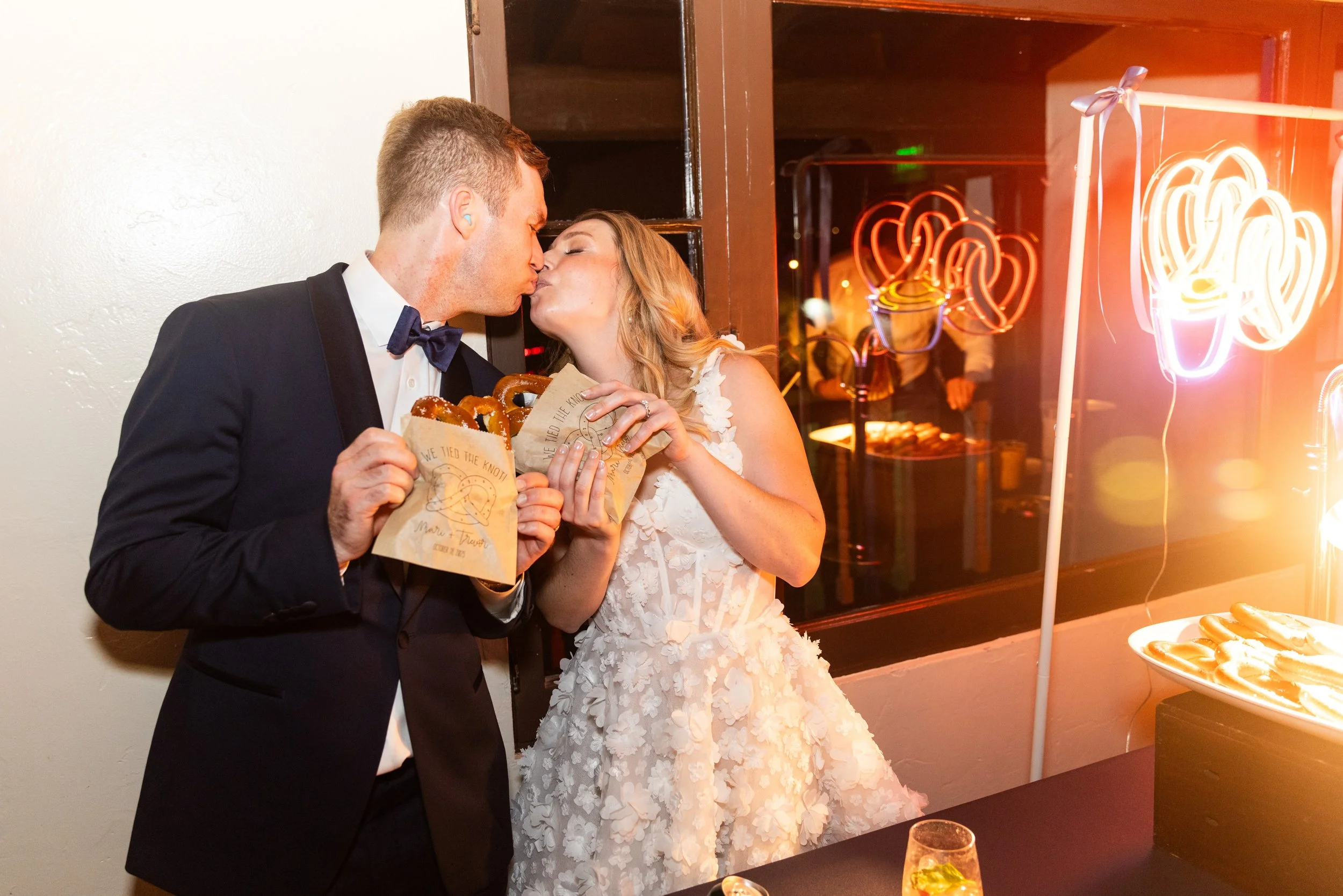 ole-hanson-beach-club-wedding-planner