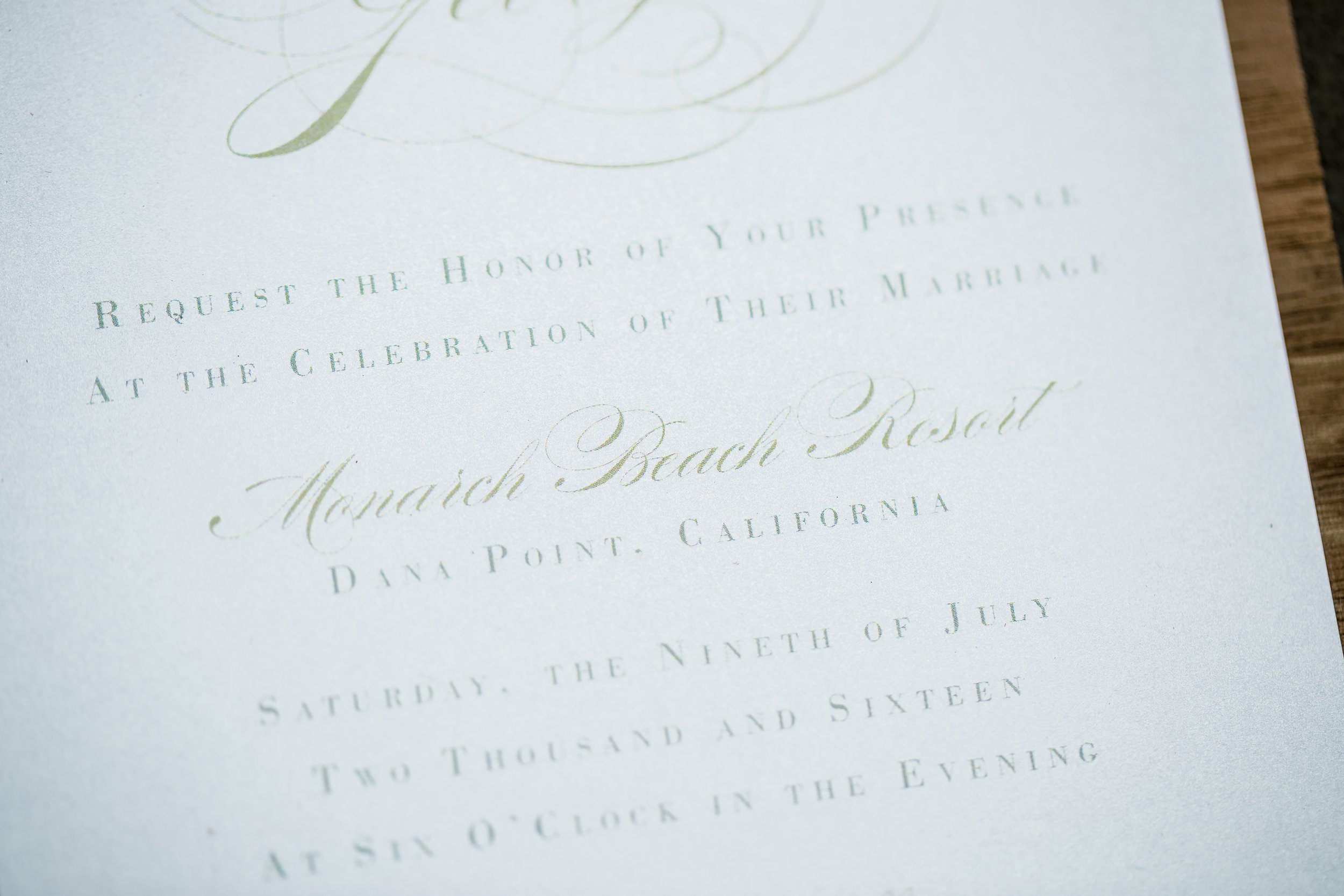 wood-wedding-invitation