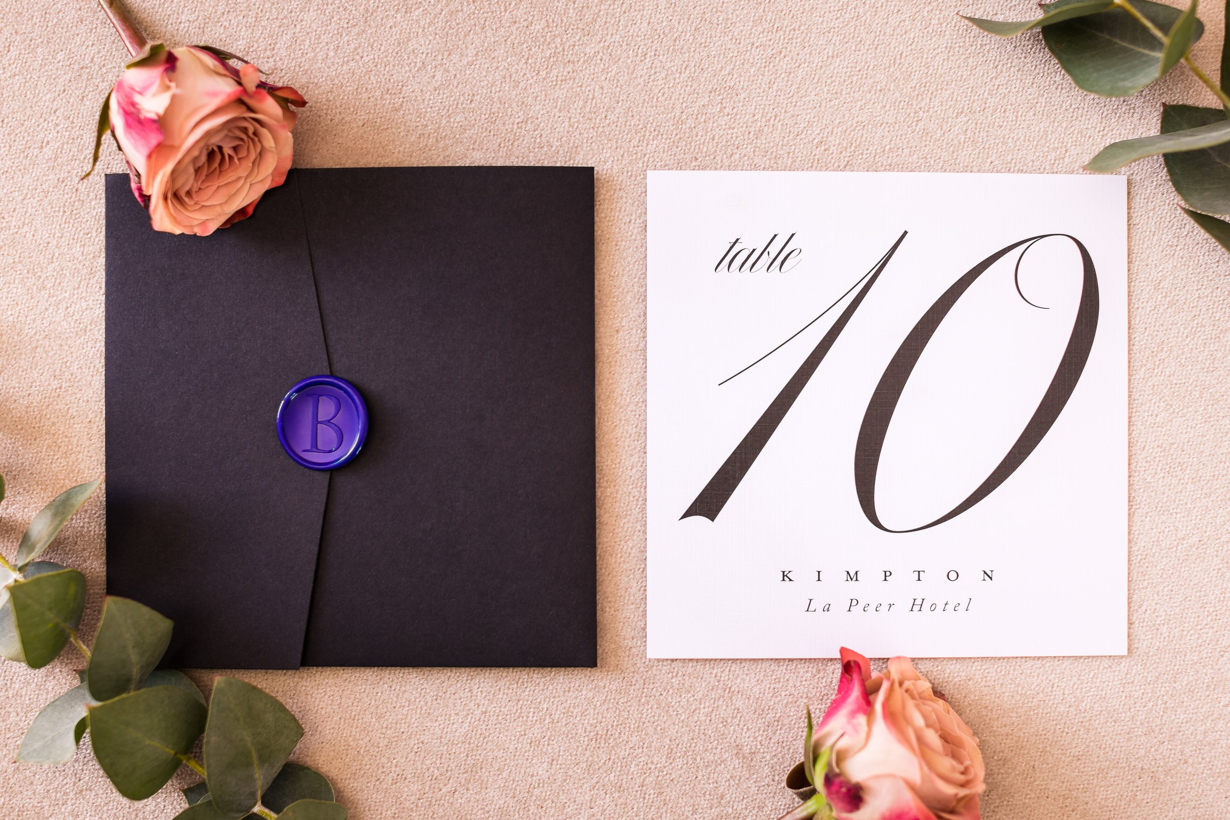modern-black-white-wedding-invitation