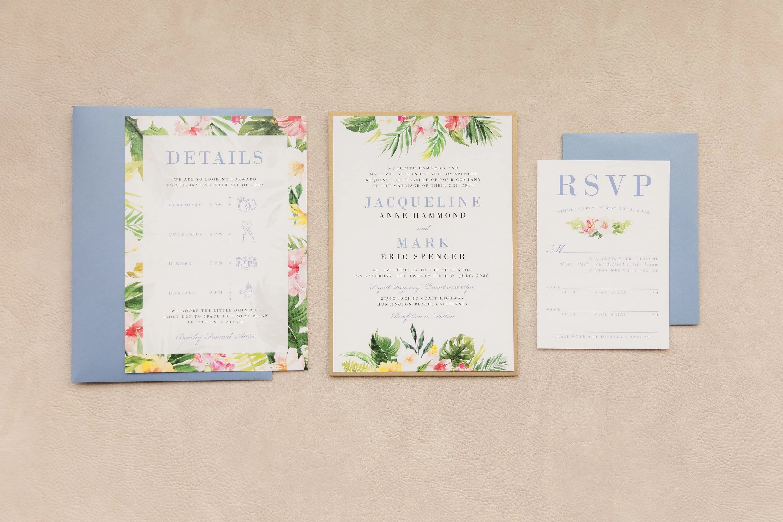 tropical-floral-wedding-invitation