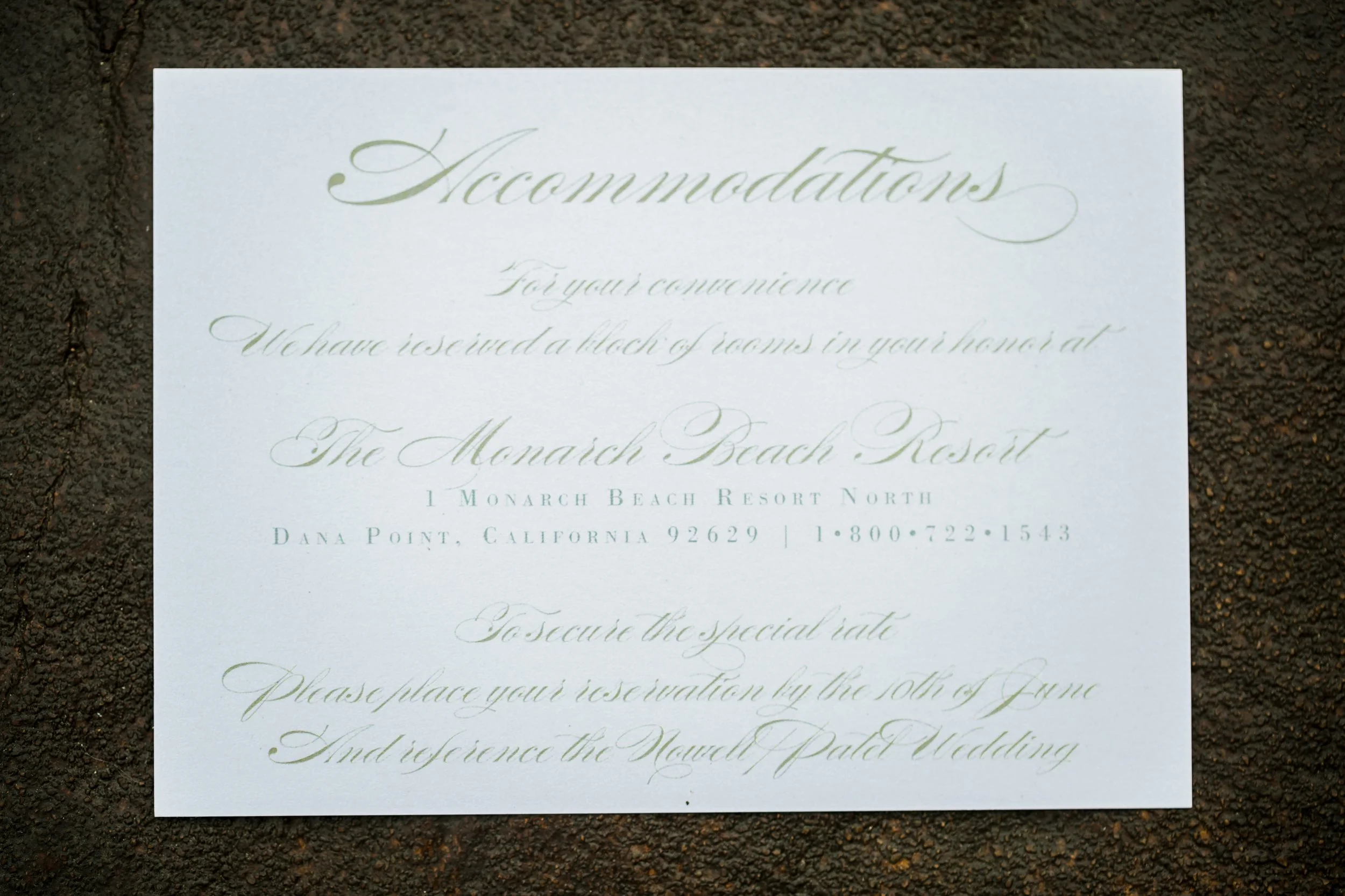 wood-wedding-invitation