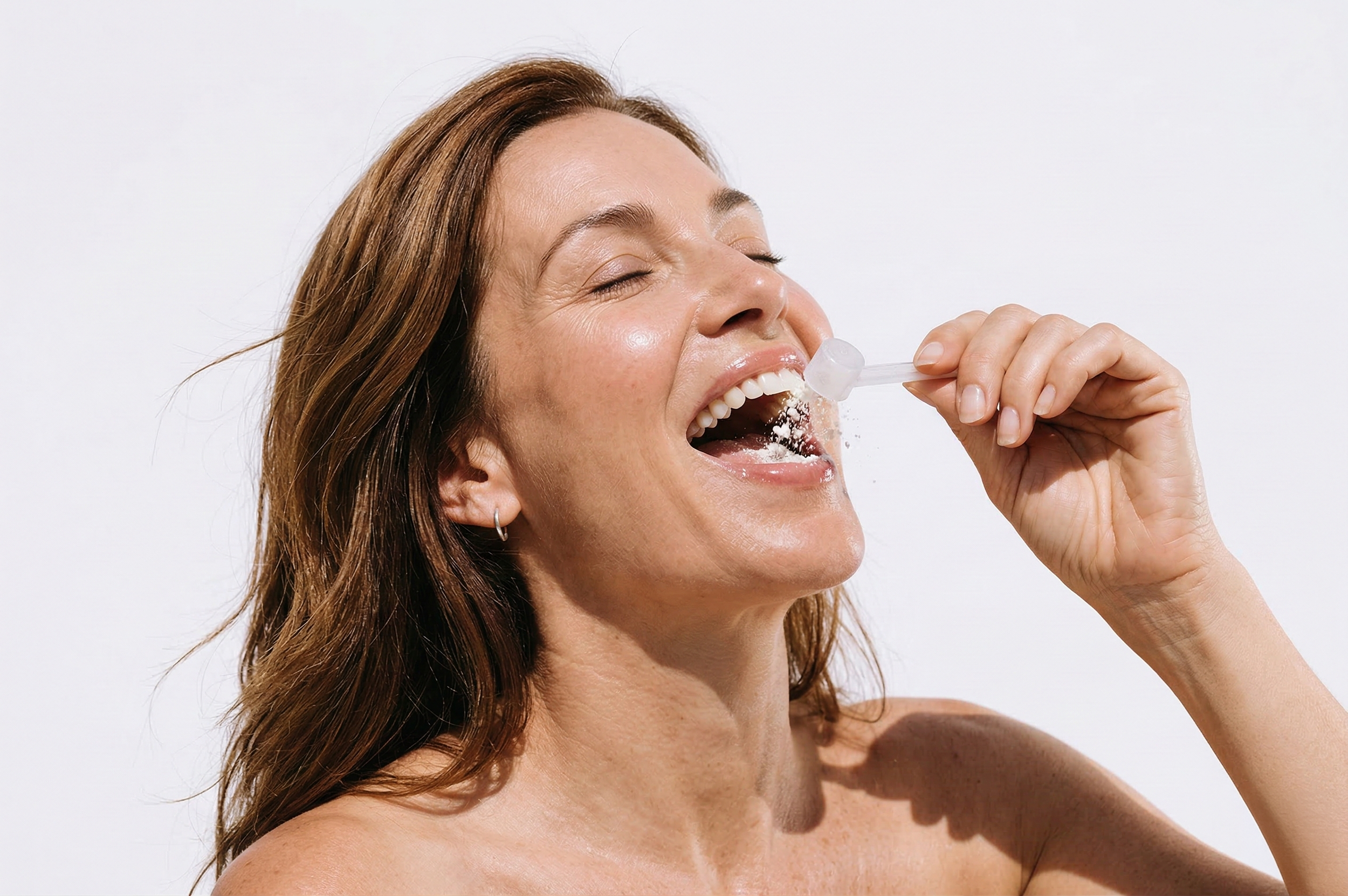 woman-scoop.png