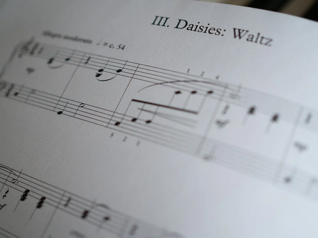 Sheet music extract from Daisies: Waltz by Florence Price, piano solo