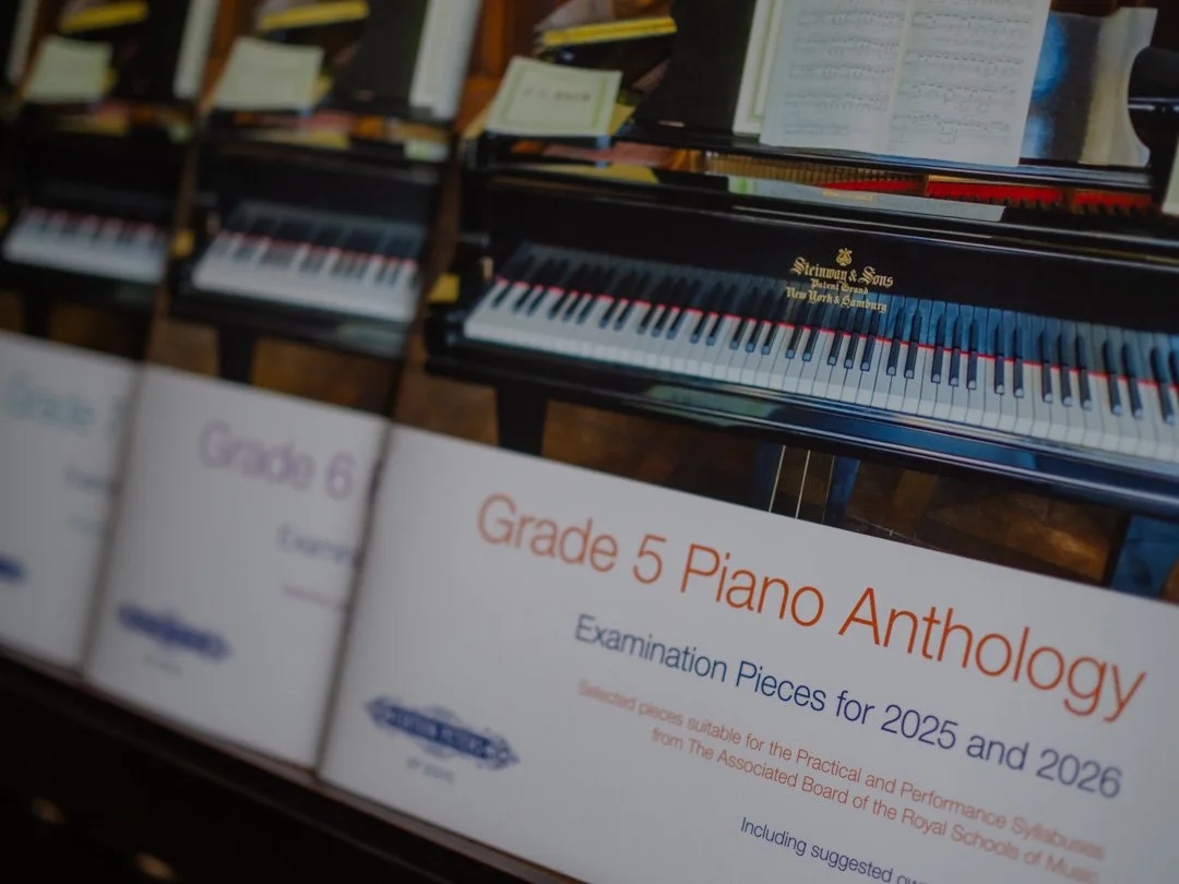 Front covers of Graded Piano Anthologies with focus on Grade 5 (ABRSM 2025–2026), Edition Peters