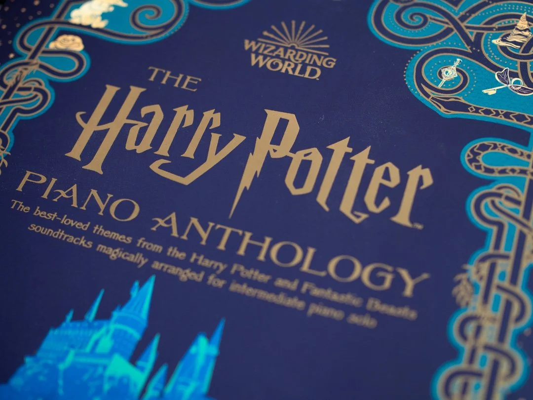 Front cover of The Harry Potter Piano Anthology sheet music collection