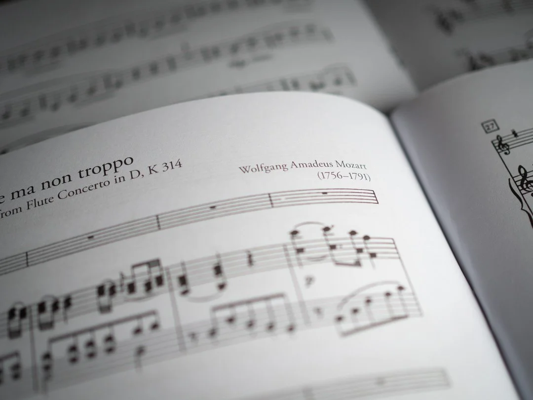 Music extract from Mozart’s Flute Concerto in D in Advanced Flute Repertoire Grades 7–8 Level.