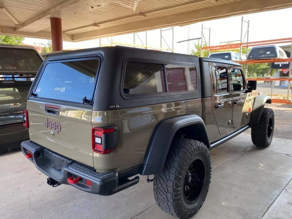 Jeep ARE Topper 3.jpg