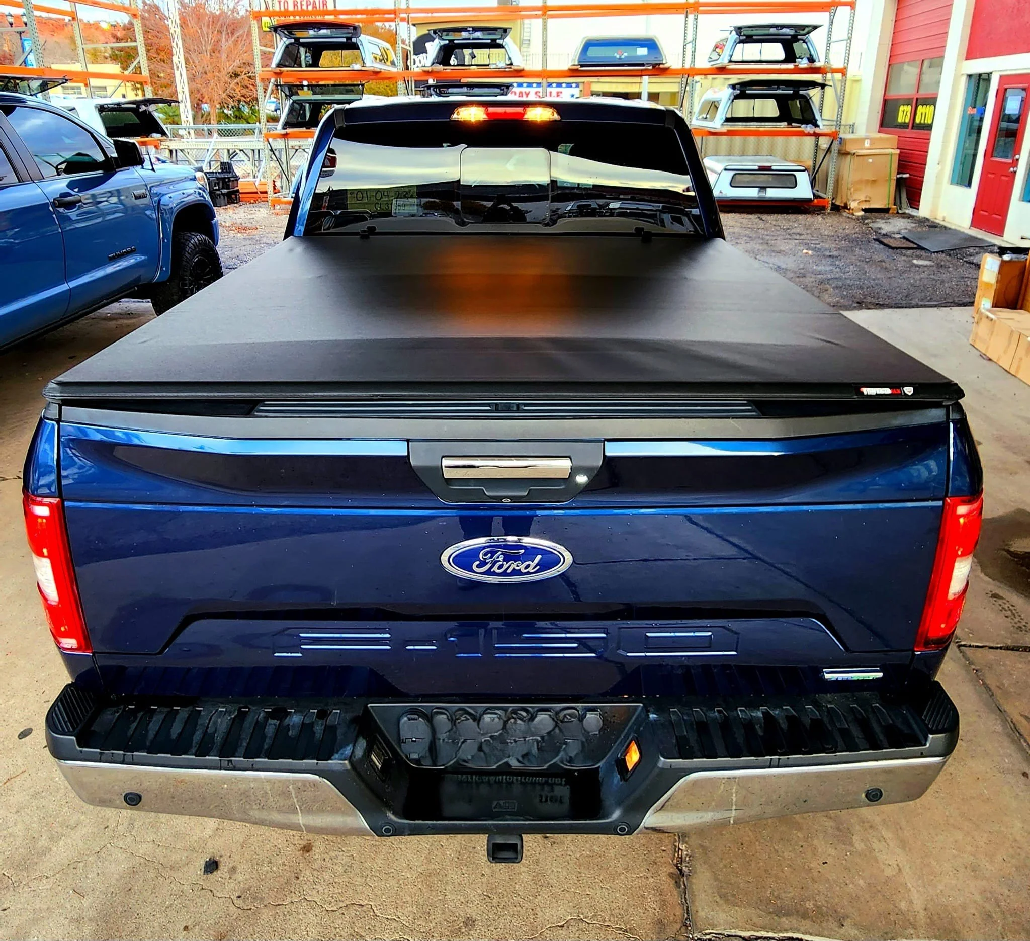 Tonneau cover 2.jpg