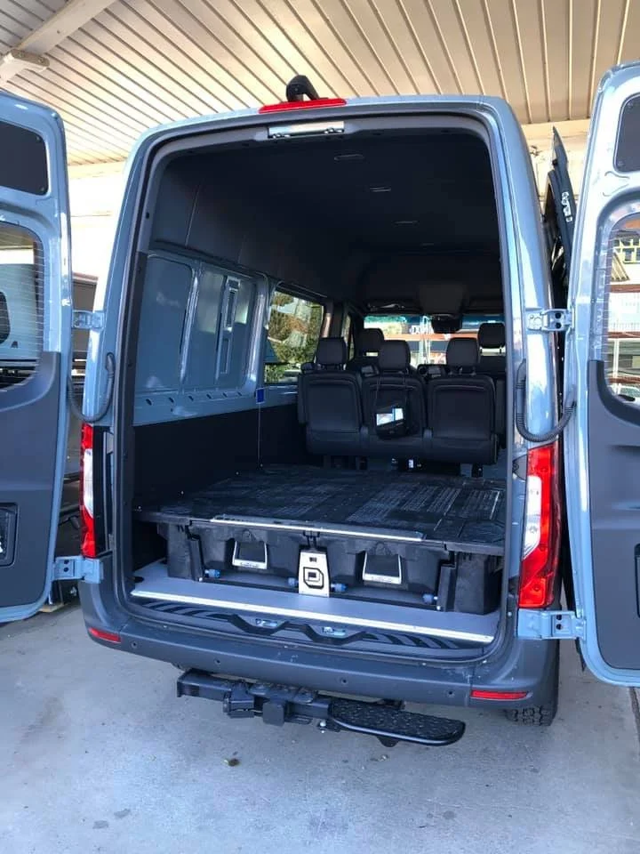 Van storage 2.jpg