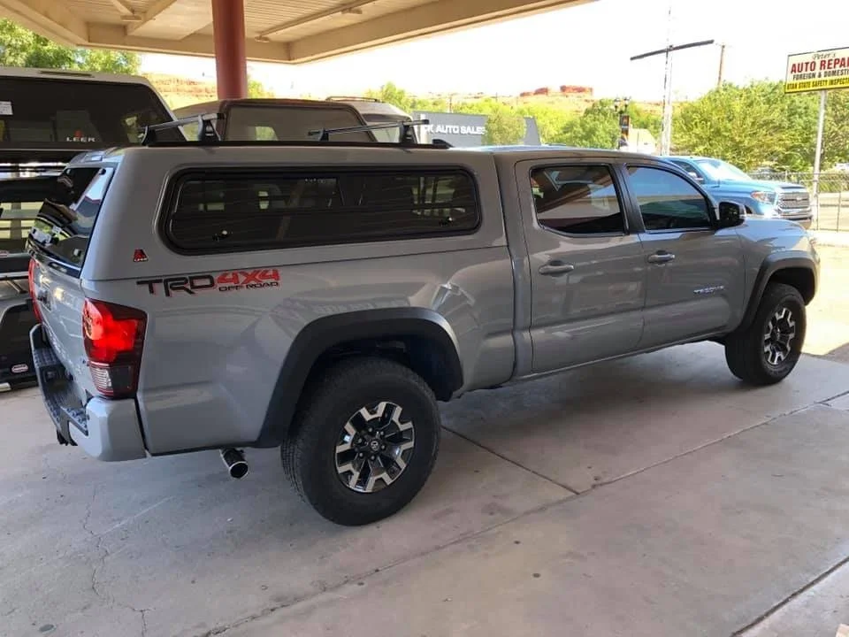 Truck with Leer Topper 1.jpg